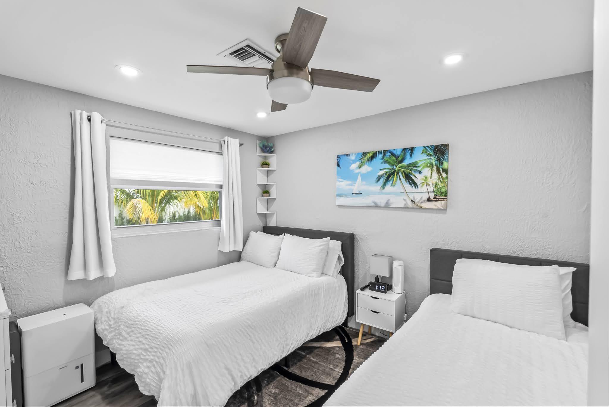 UNIVERSITY GARDENS - Residential Lease