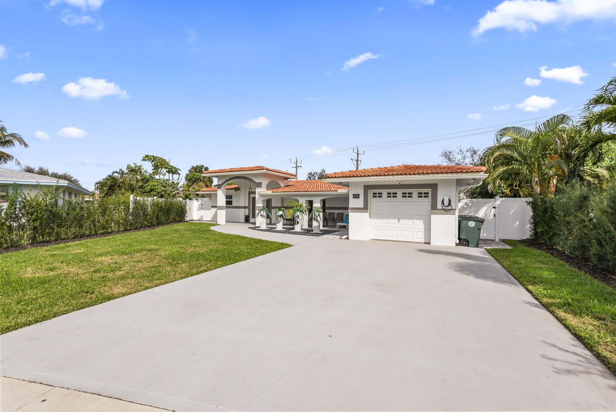 UNIVERSITY GARDENS - Residential Lease