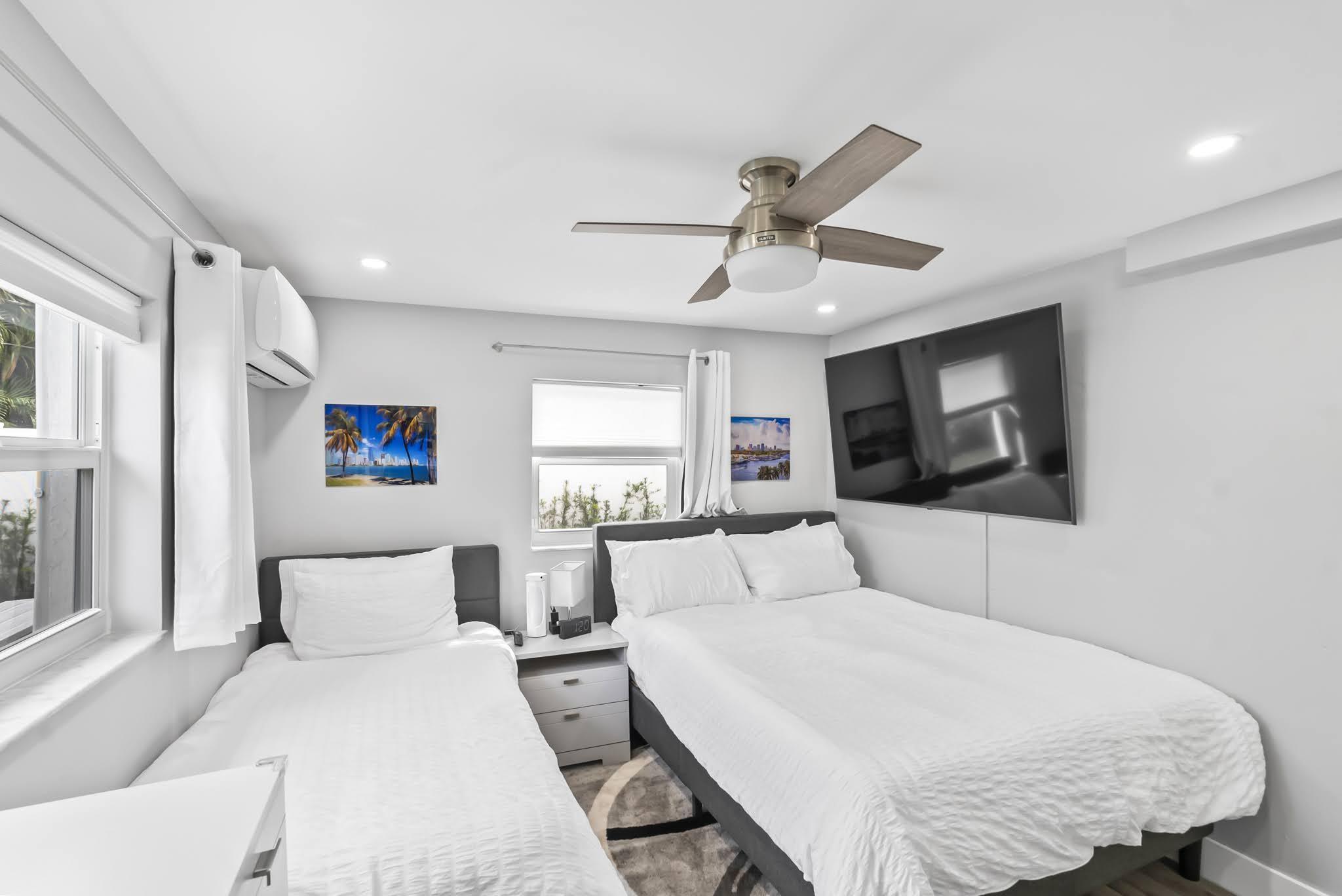 UNIVERSITY GARDENS - Residential Lease