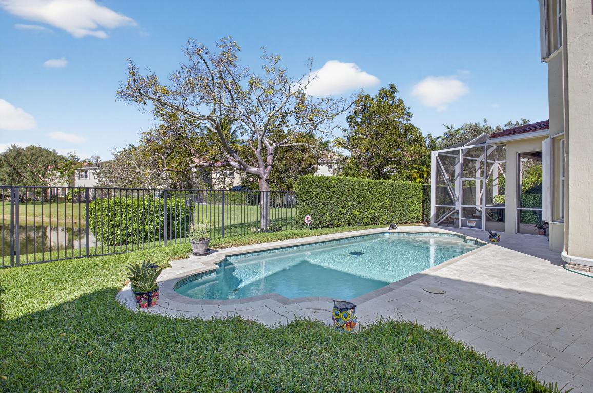 KNOLLWOOD PUD - Residential