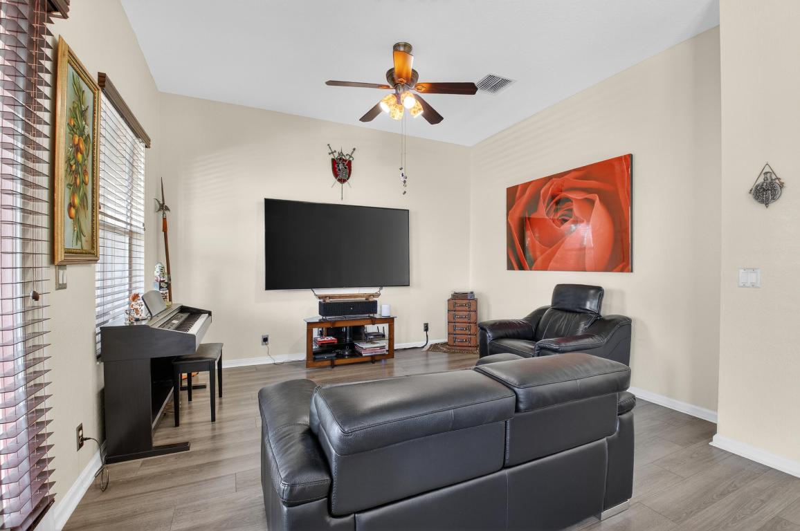 KNOLLWOOD PUD - Residential