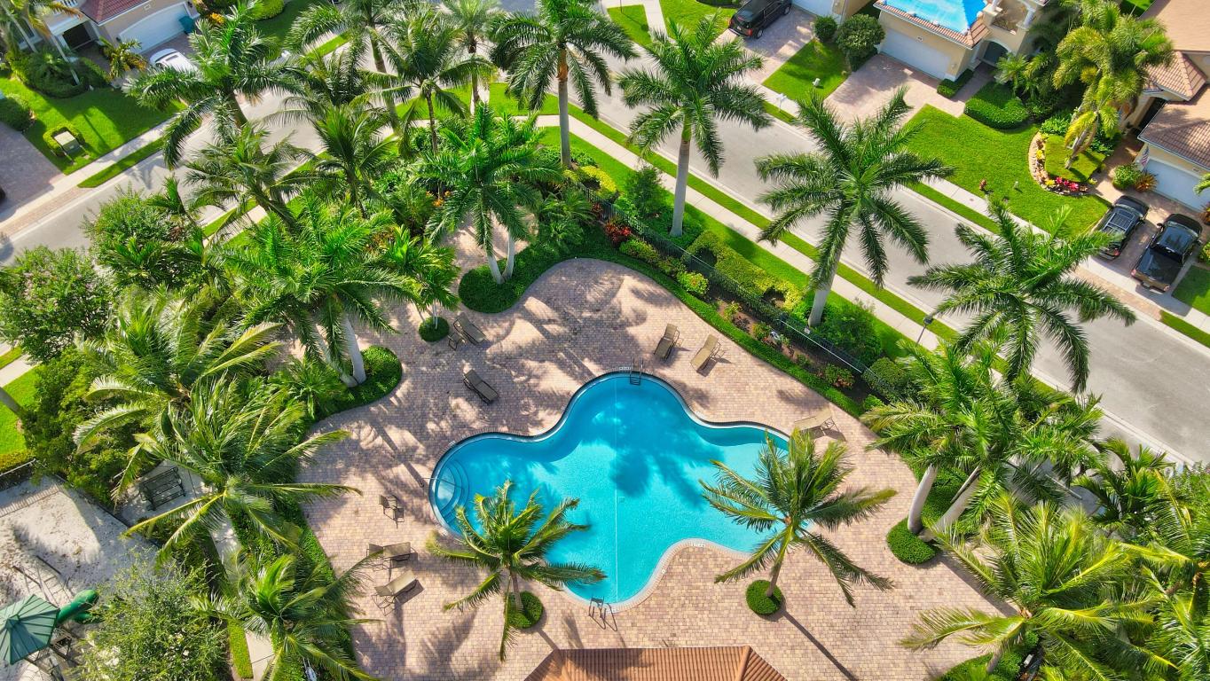 KNOLLWOOD PUD - Residential