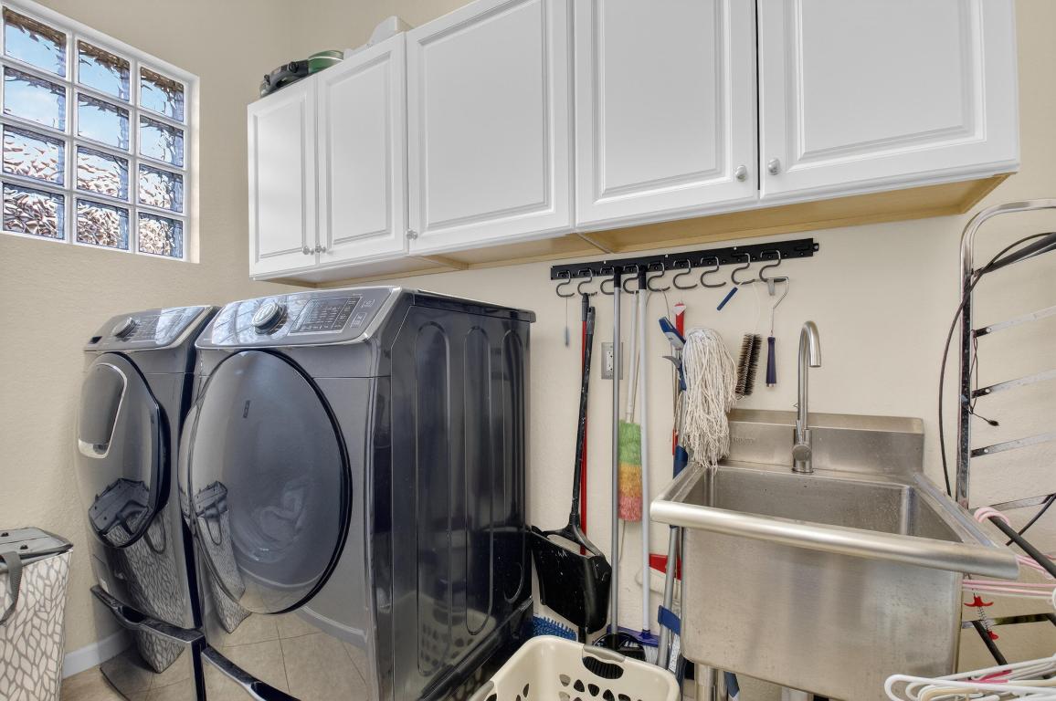 KNOLLWOOD PUD - Residential