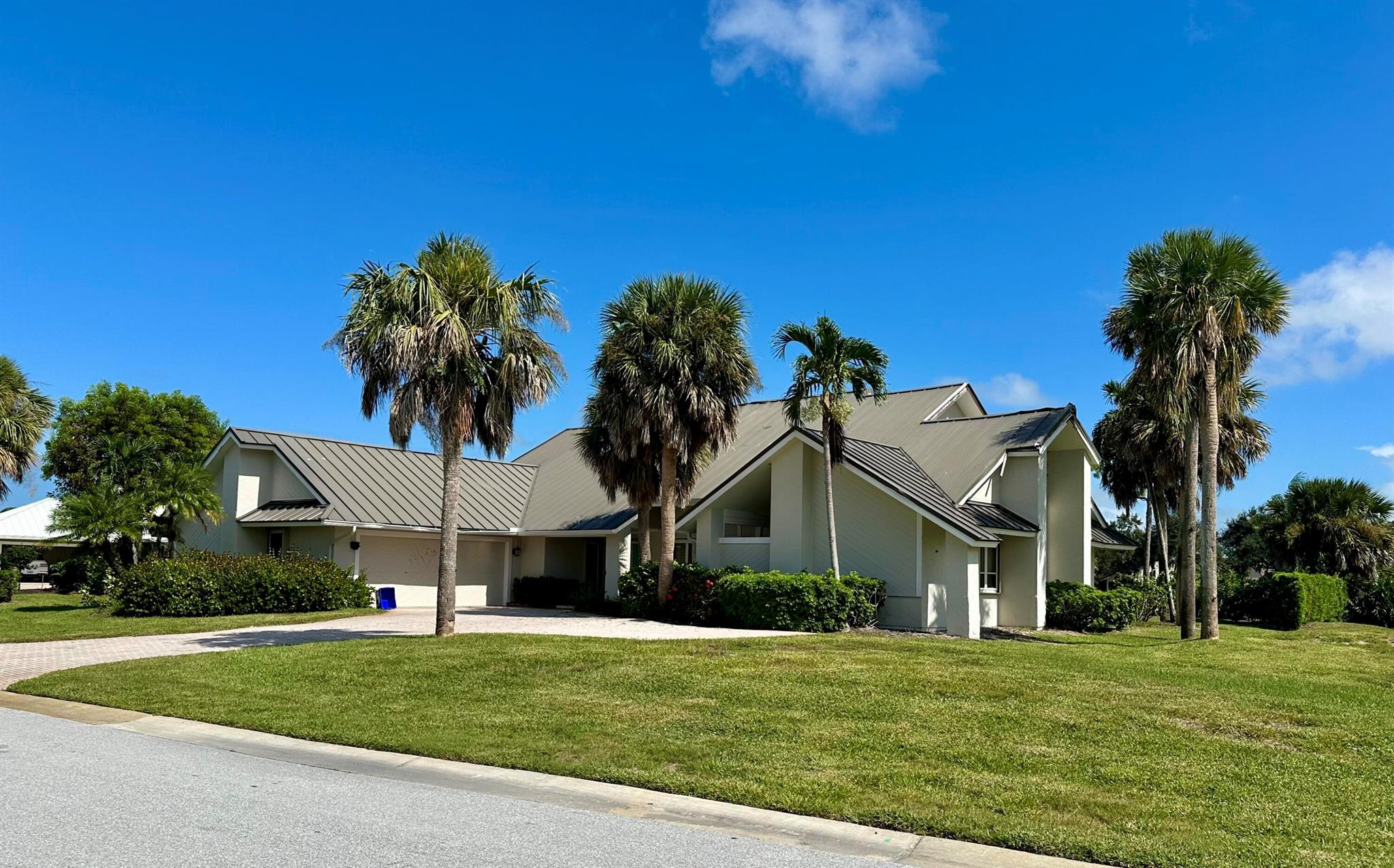 MARINER SANDS Country Clu - Residential