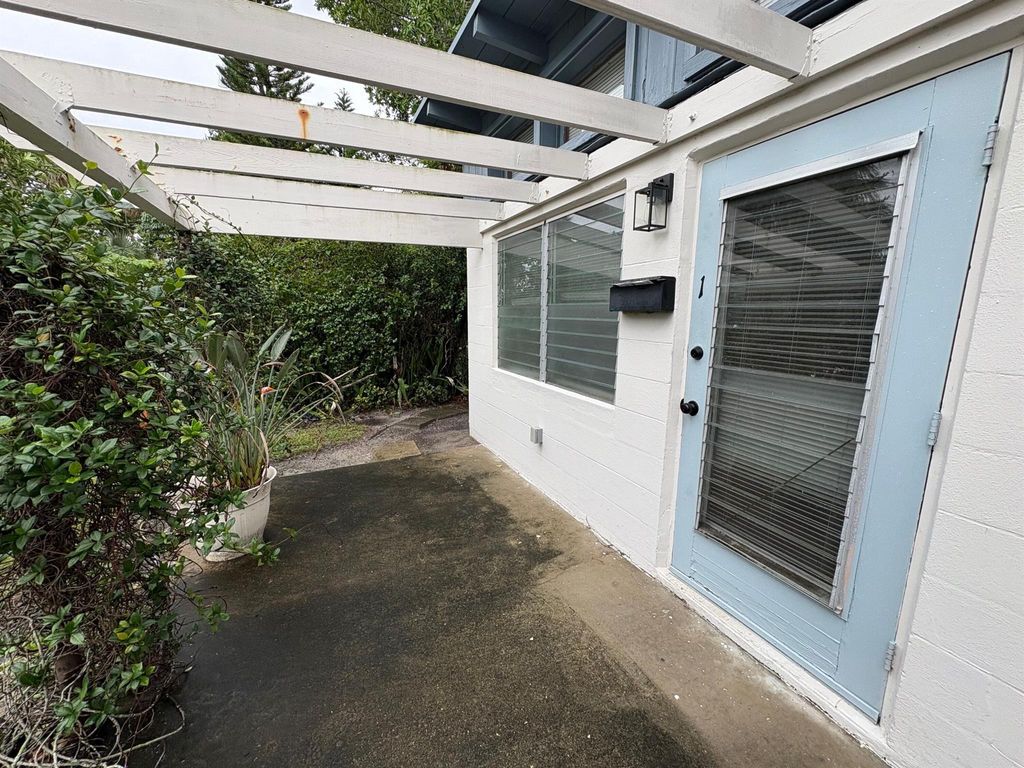 Photo of 2335 15th Avenue #1, Vero Beach, FL 32960 (MLS # R11133298)