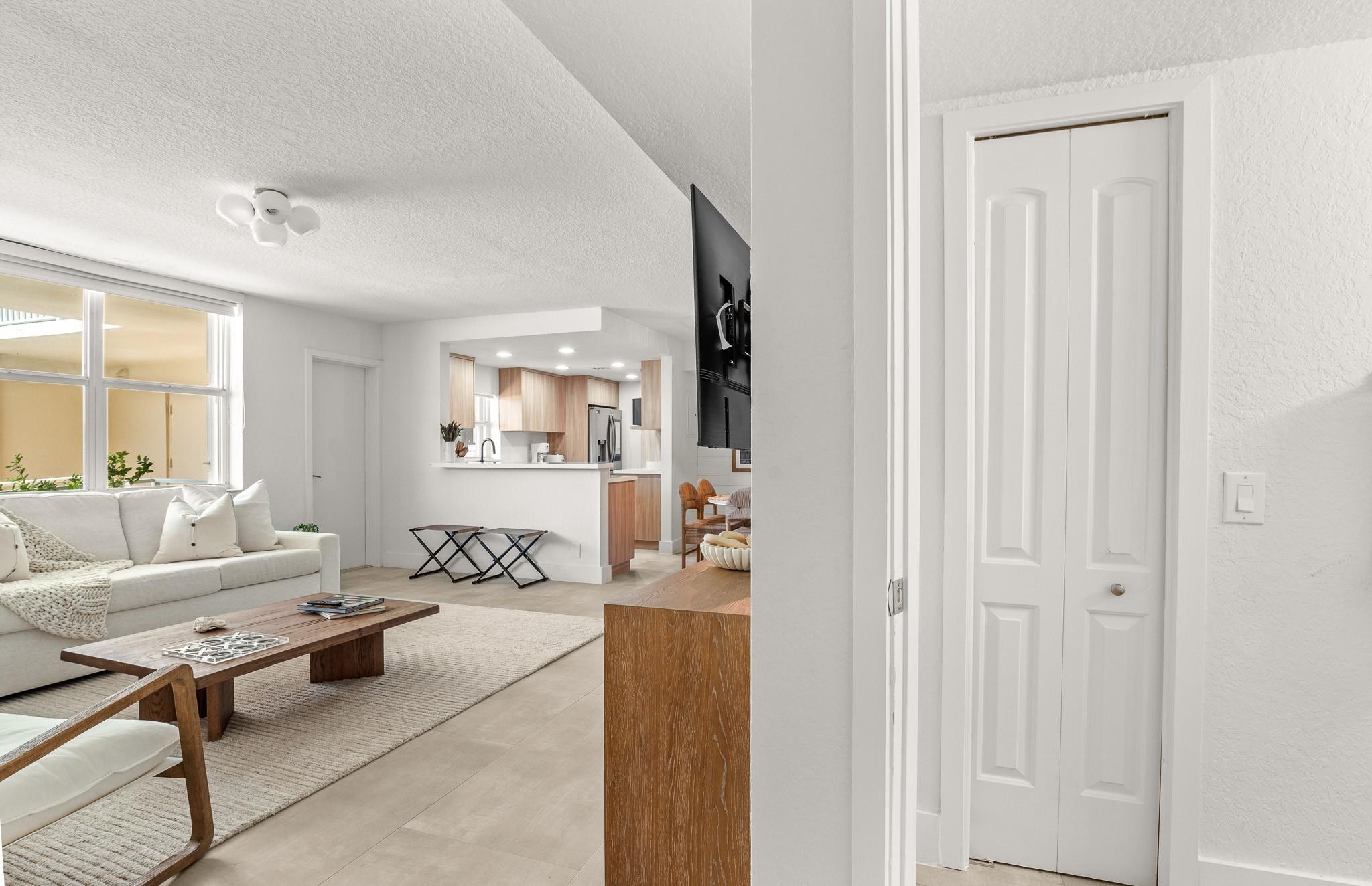 Sea Ranch Lakes North - Residential Lease