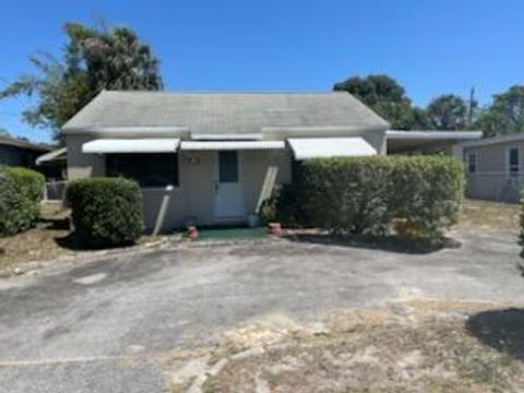 1156 W 33rd Street Riviera Beach FL 33404