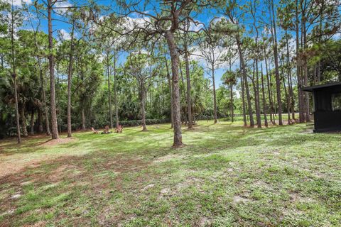 A home in Loxahatchee