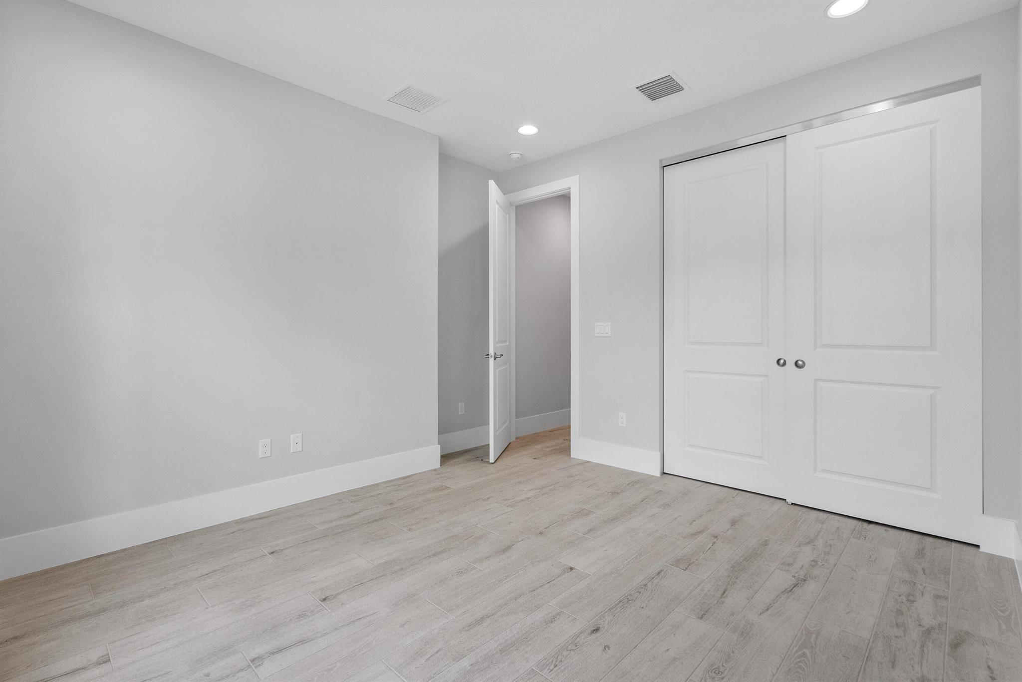 LUCAYA POINTE - PHASE 2 - Residential