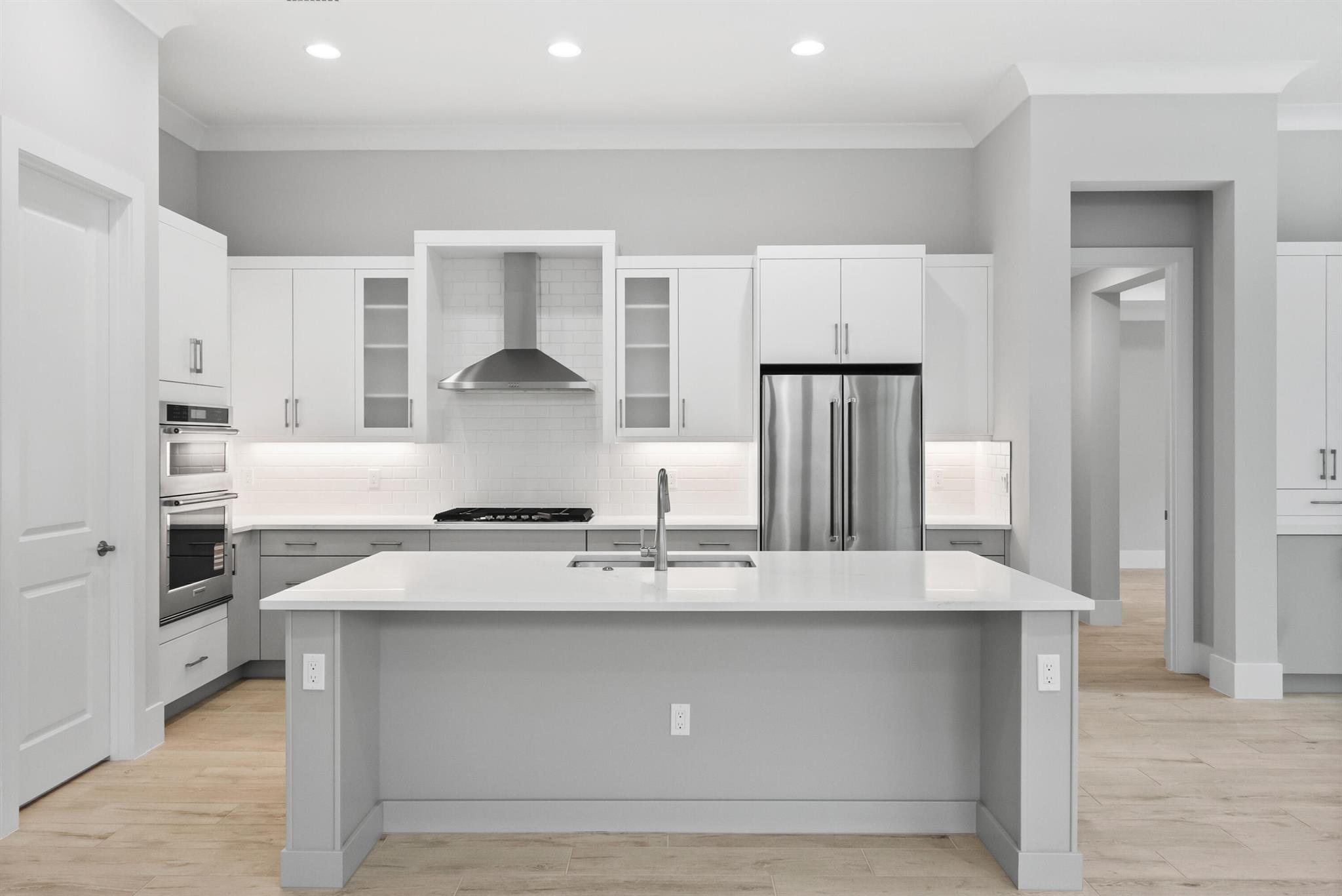 LUCAYA POINTE - PHASE 2 - Residential