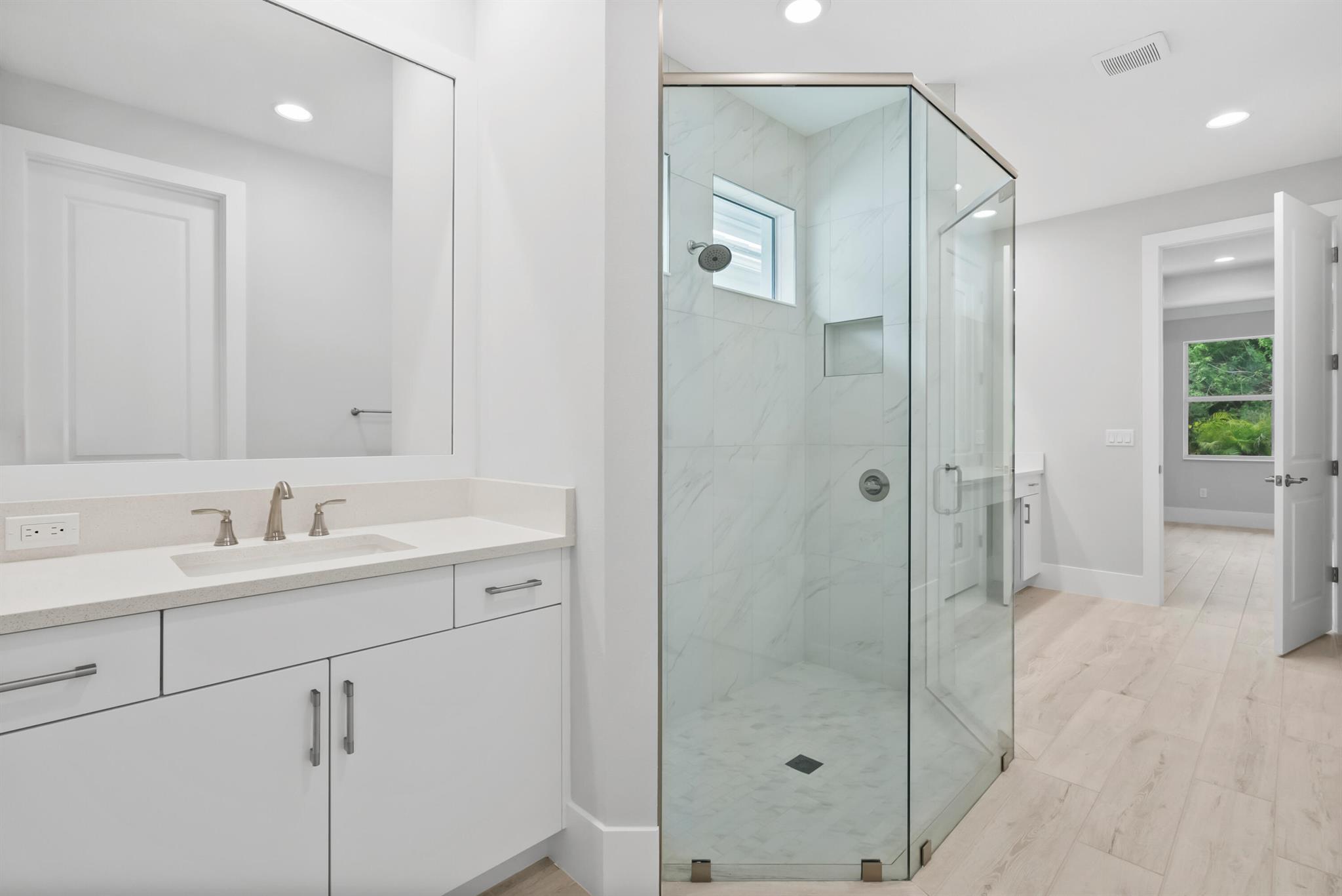 LUCAYA POINTE - PHASE 2 - Residential