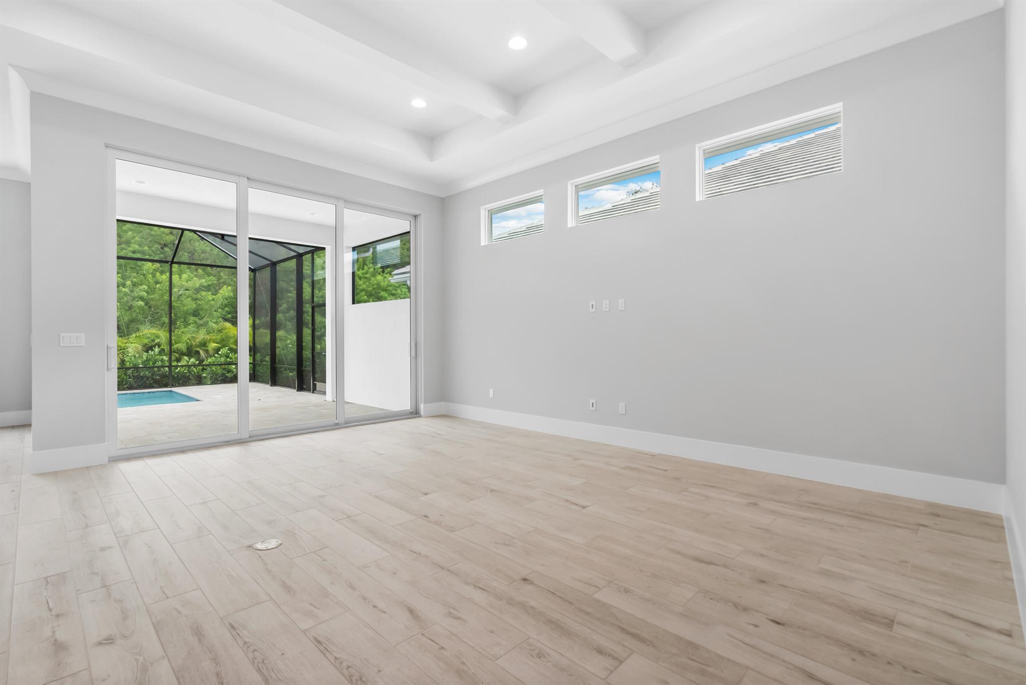 LUCAYA POINTE - PHASE 2 - Residential