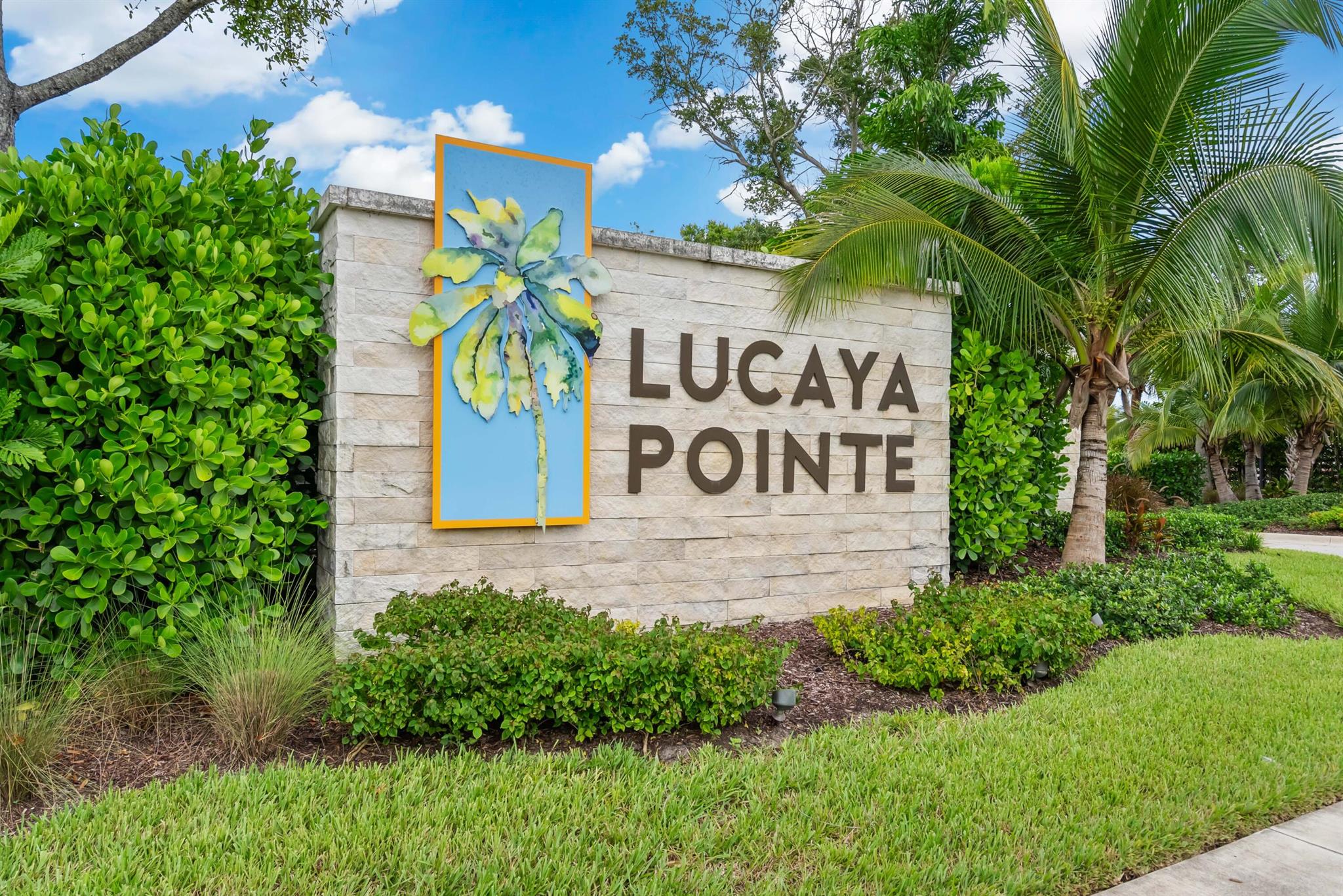 LUCAYA POINTE - PHASE 2 - Residential