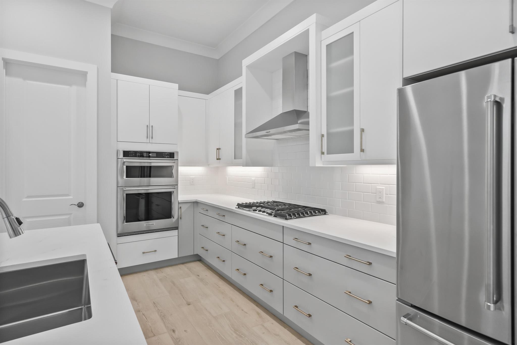 LUCAYA POINTE - PHASE 2 - Residential