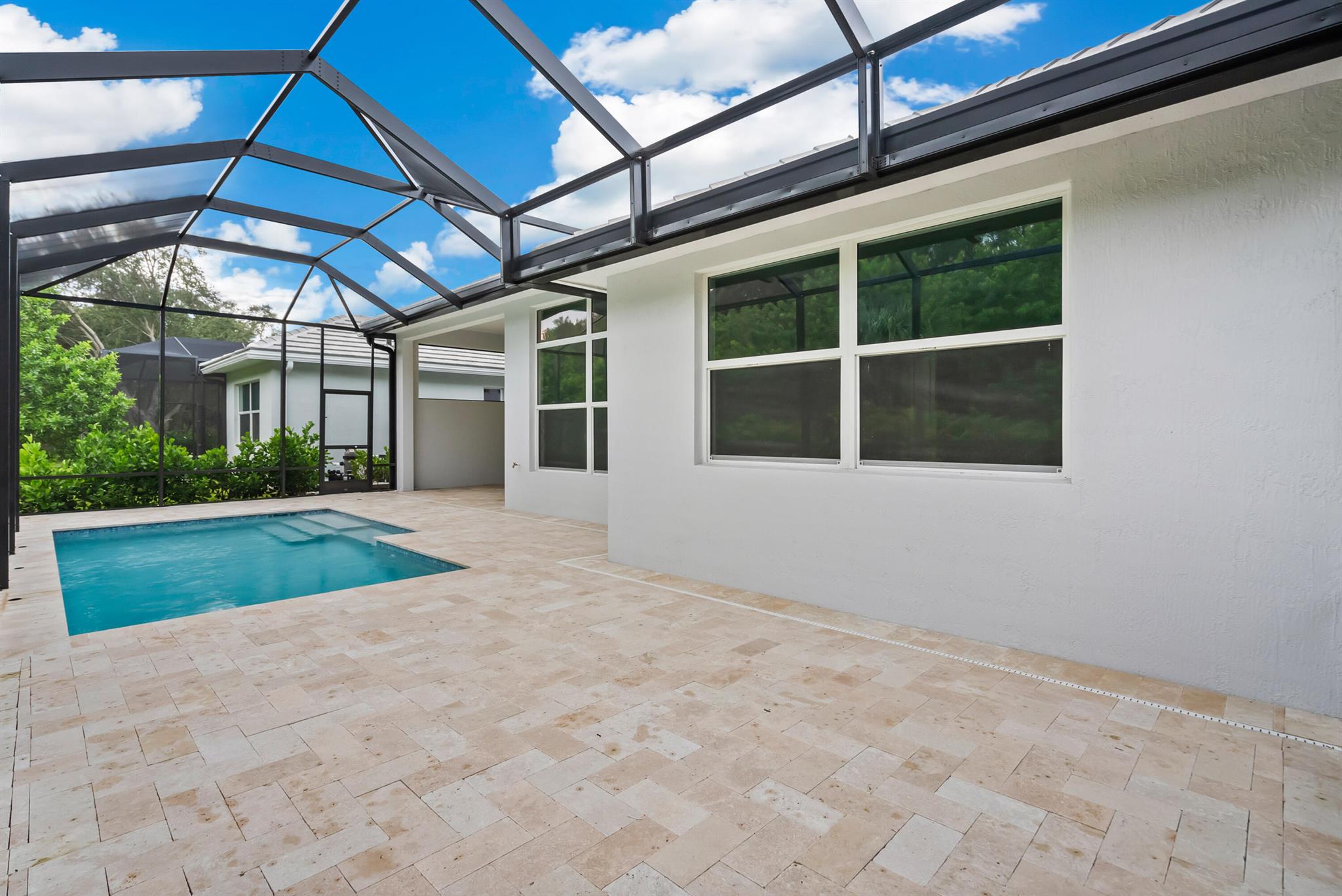 LUCAYA POINTE - PHASE 2 - Residential