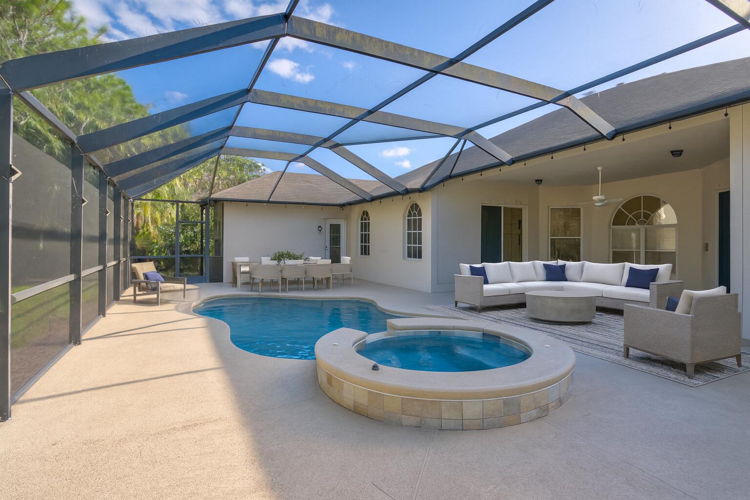 SAWGRASS LAKES PHASE 2 - Residential