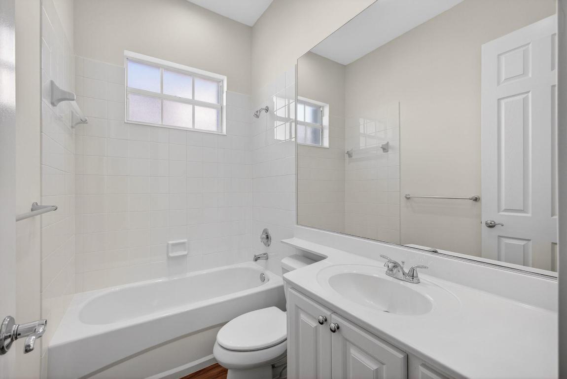 TUSCANY AT ABACOA 2 - Residential