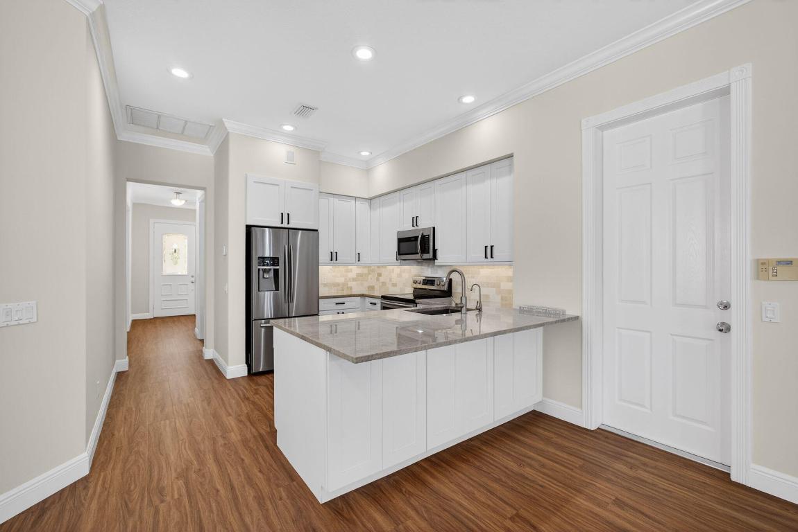 TUSCANY AT ABACOA 2 - Residential