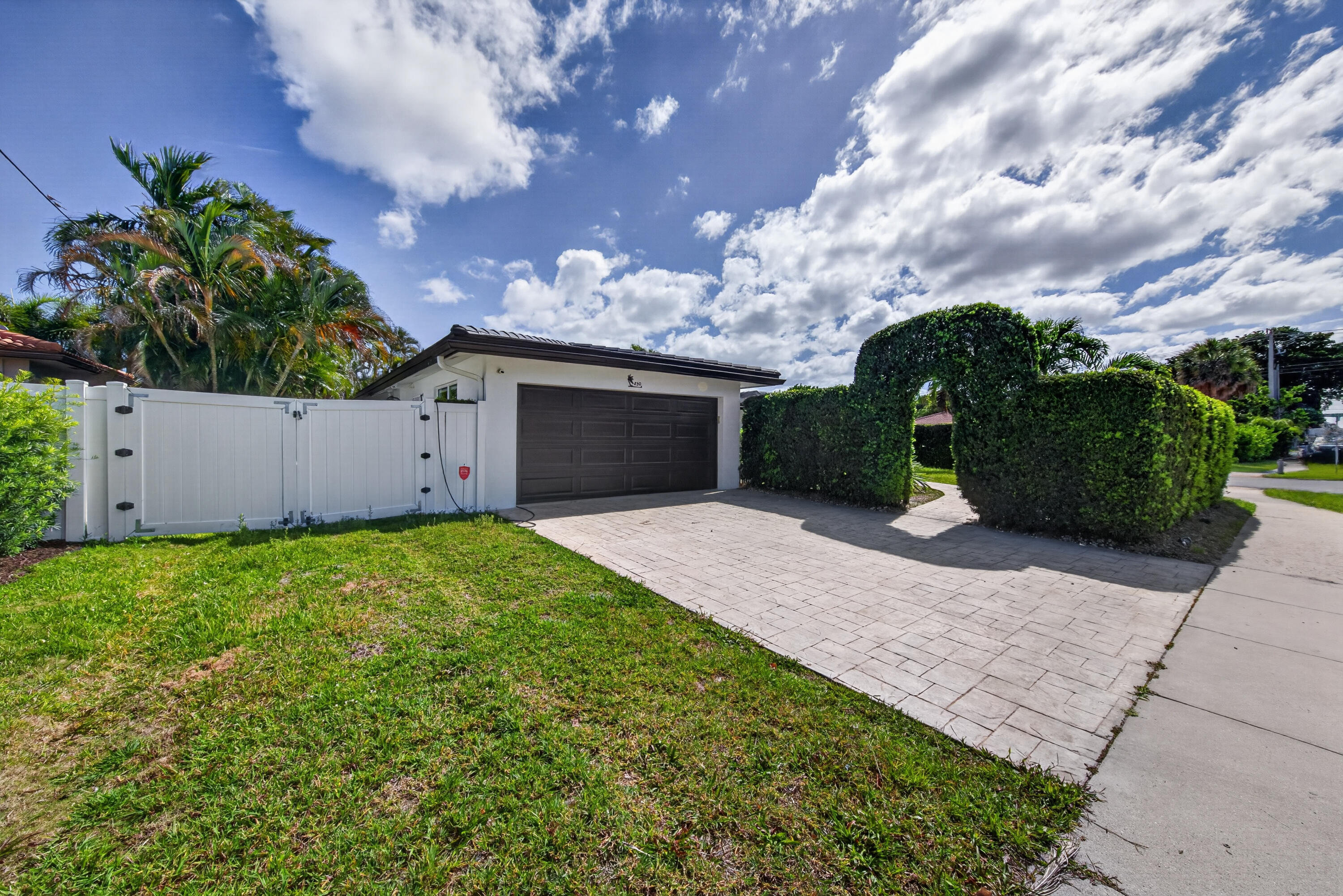 ROYAL OAK HILLS 2ND SEC - Residential