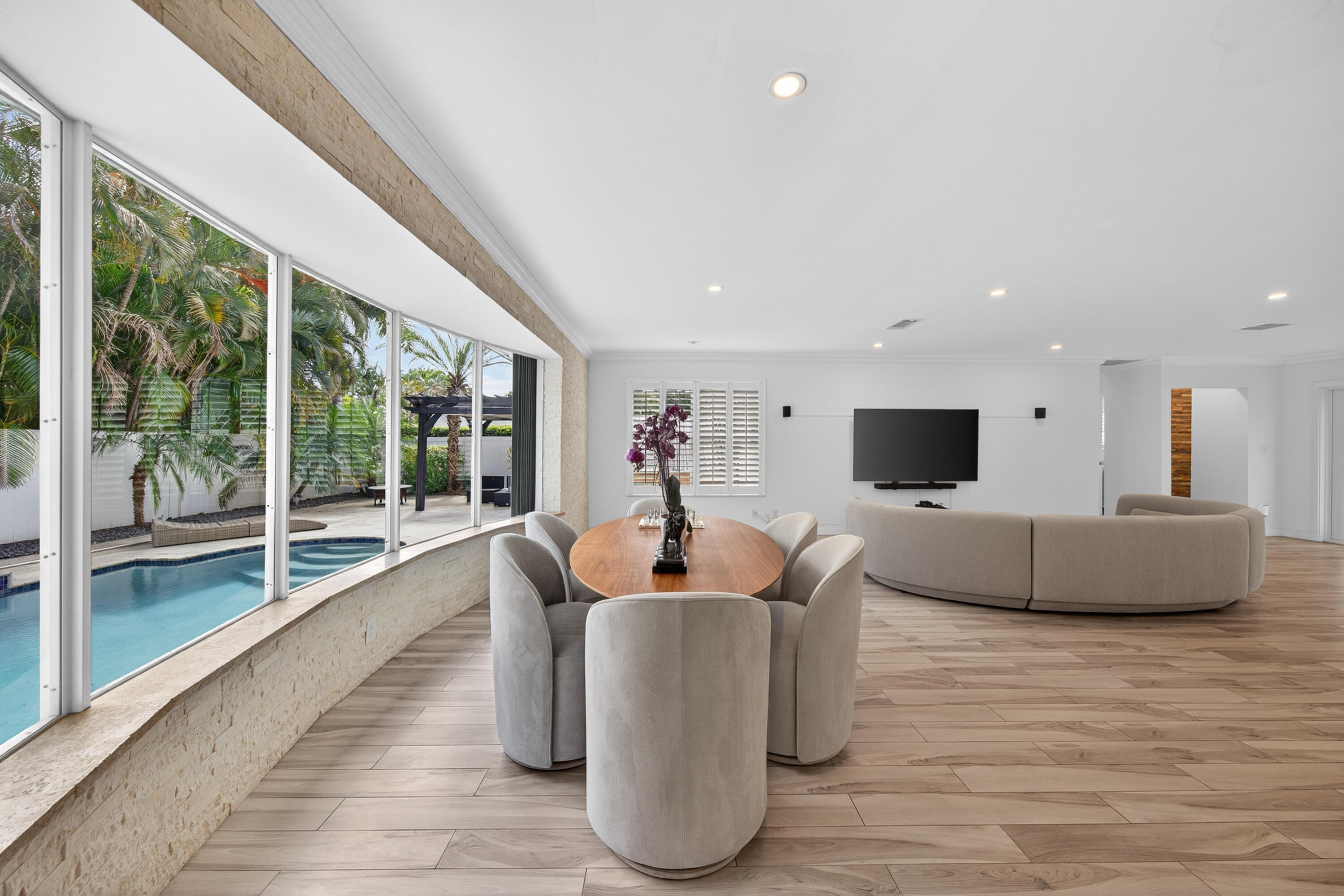 ROYAL OAK HILLS 2ND SEC - Residential