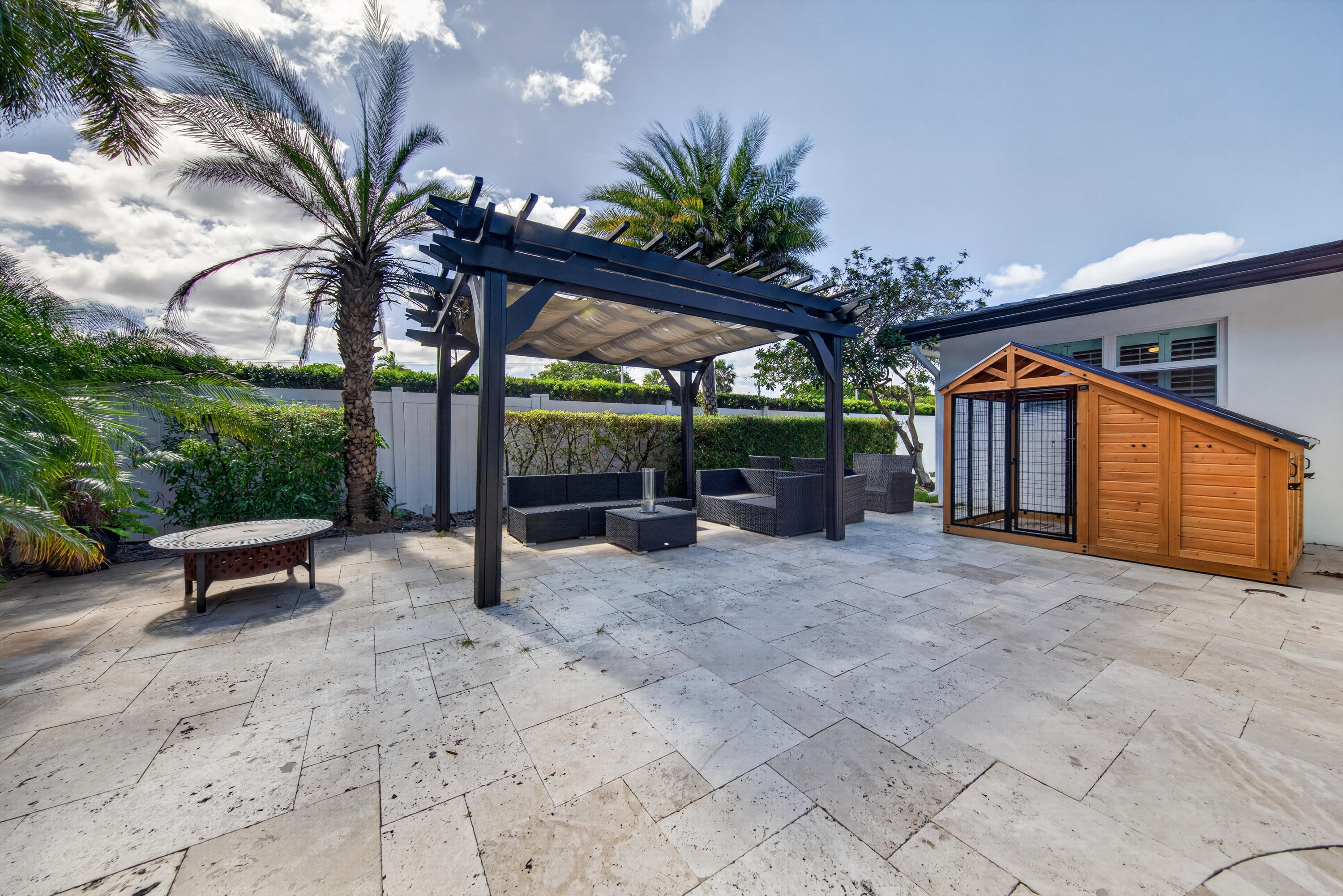 ROYAL OAK HILLS 2ND SEC - Residential