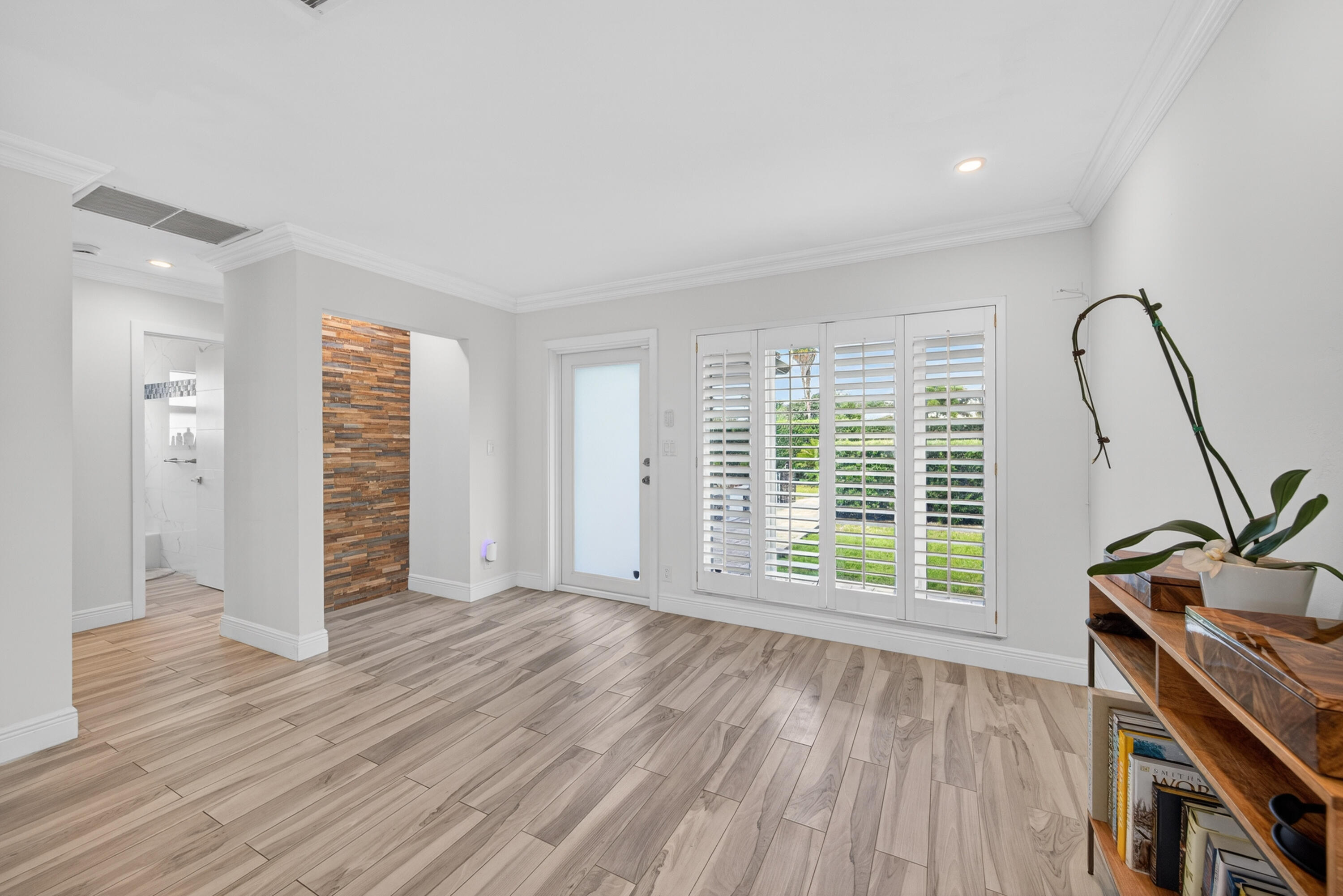 ROYAL OAK HILLS 2ND SEC - Residential