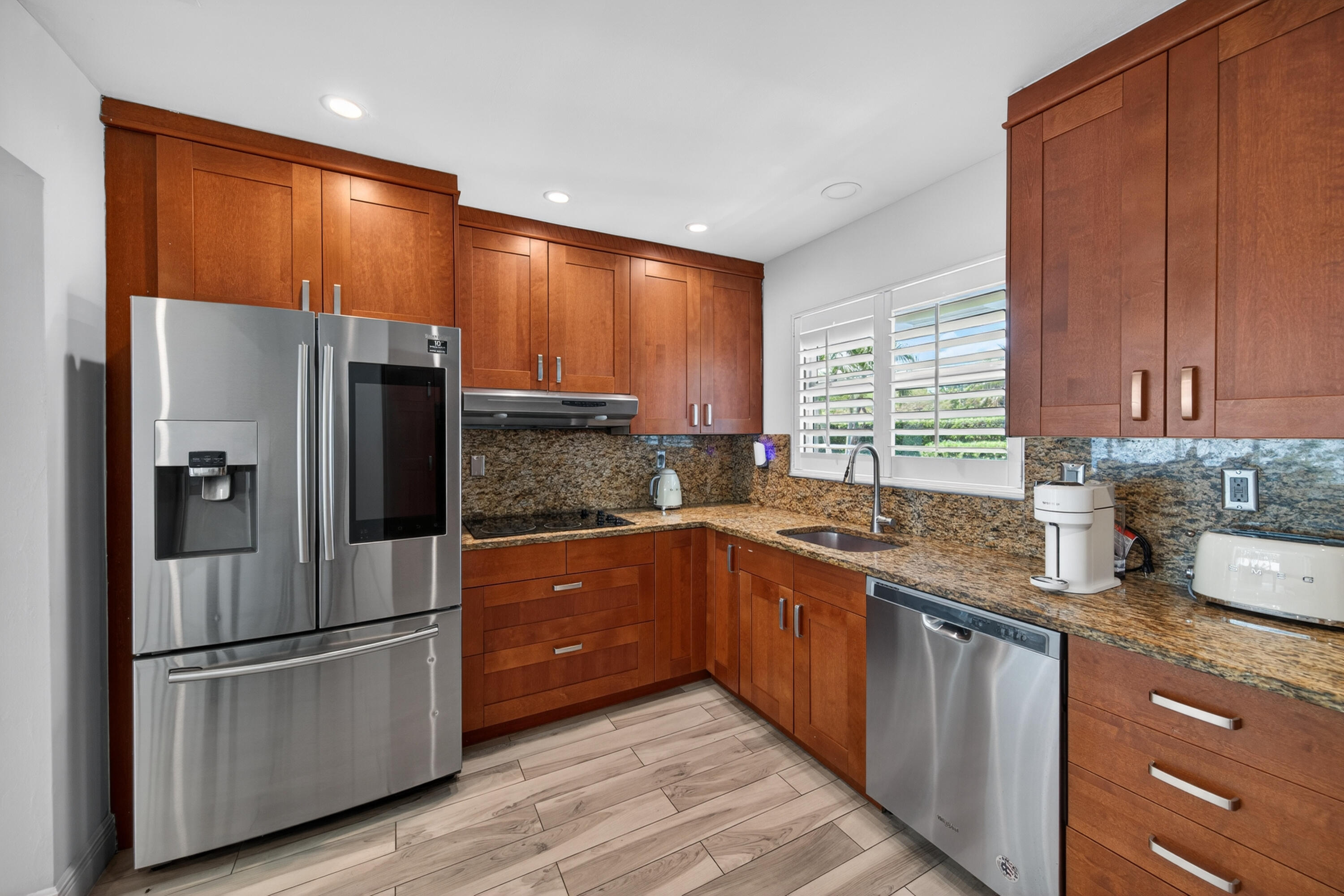 ROYAL OAK HILLS 2ND SEC - Residential