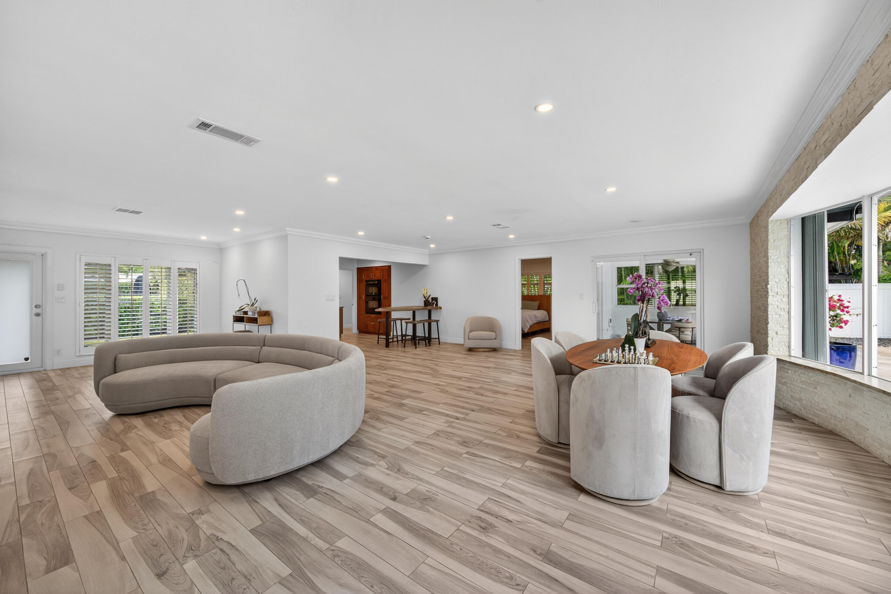 ROYAL OAK HILLS 2ND SEC - Residential