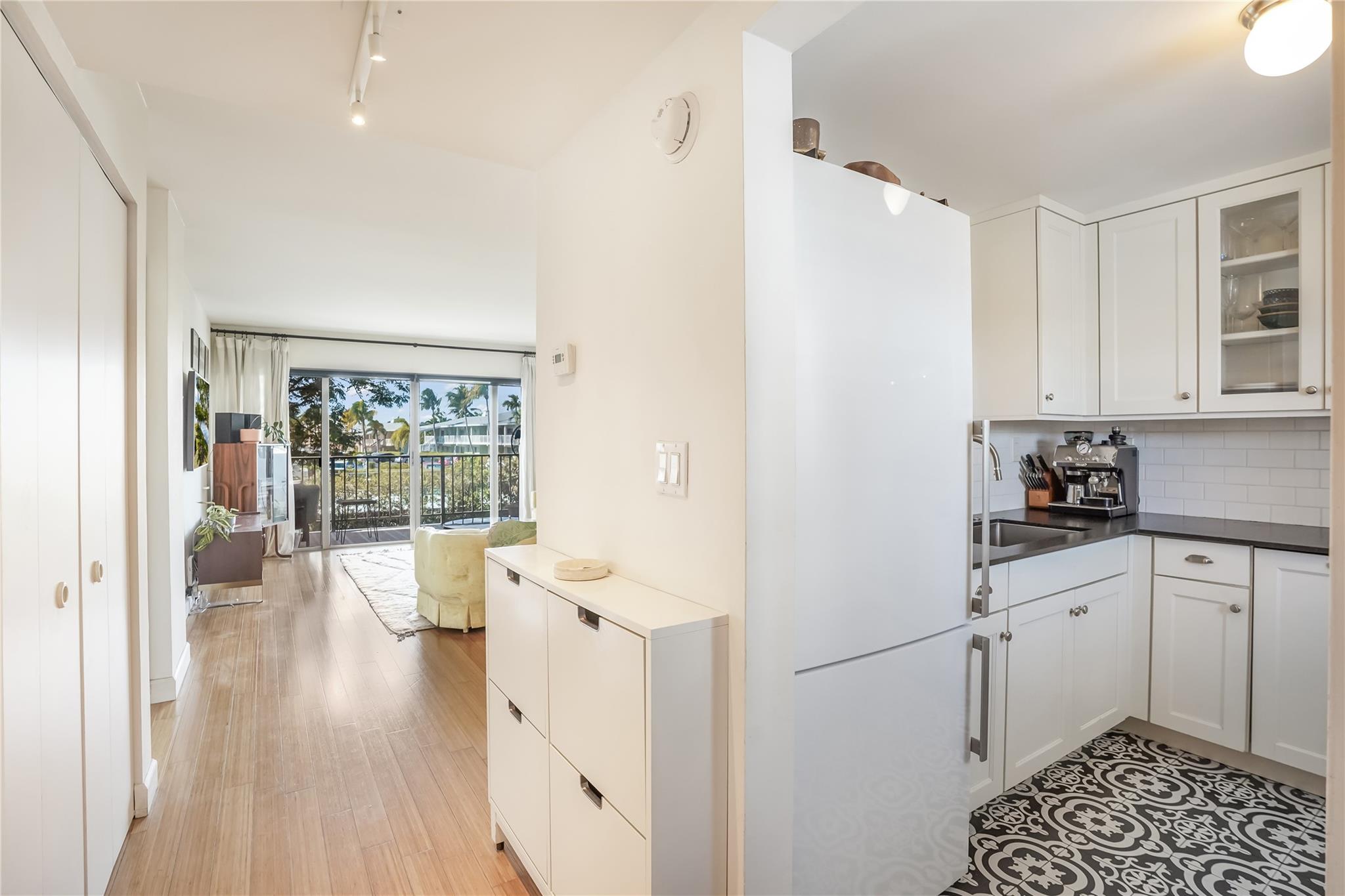 WATERFORD POINT - Residential