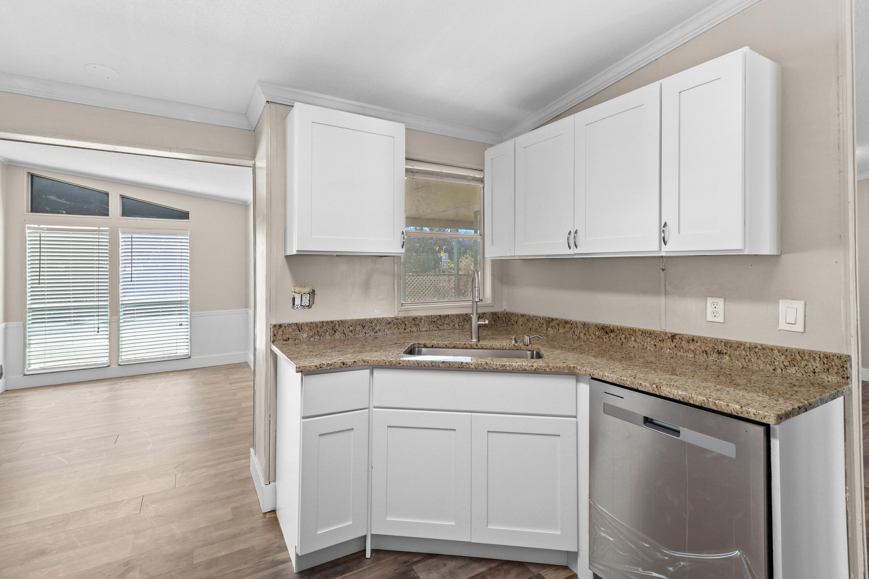 BROWNINGS - Residential