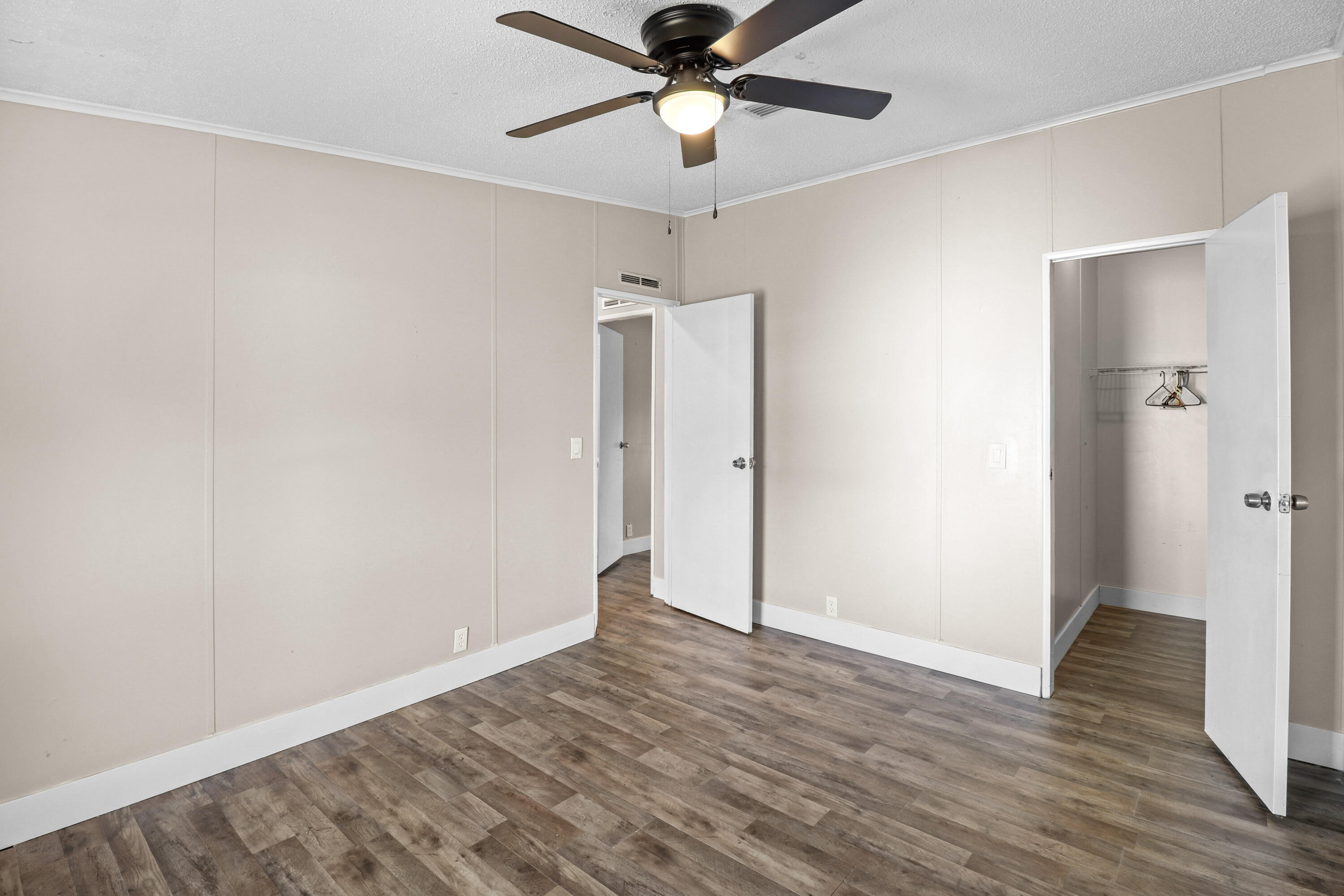 BROWNINGS - Residential