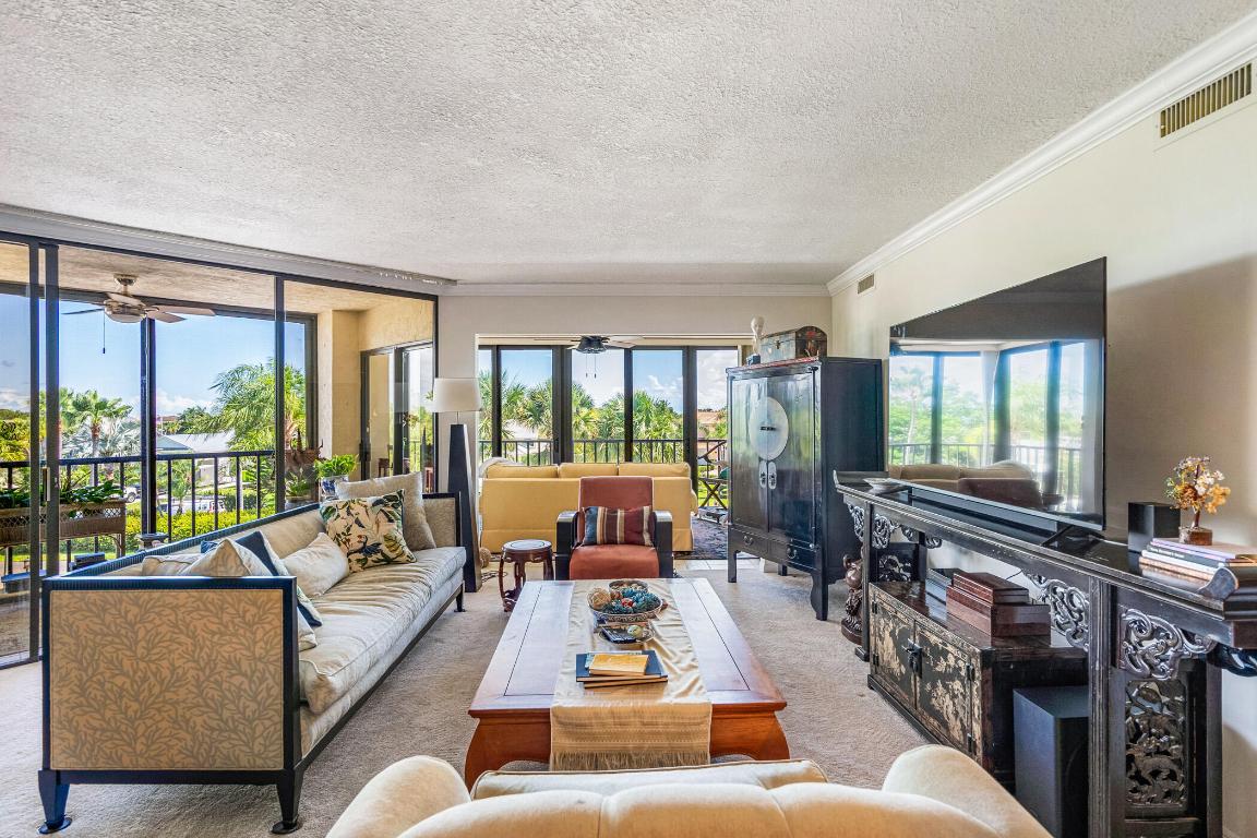 ''''''HARBOUR SIDE YACHT CLUB, INC'''''' - Residential