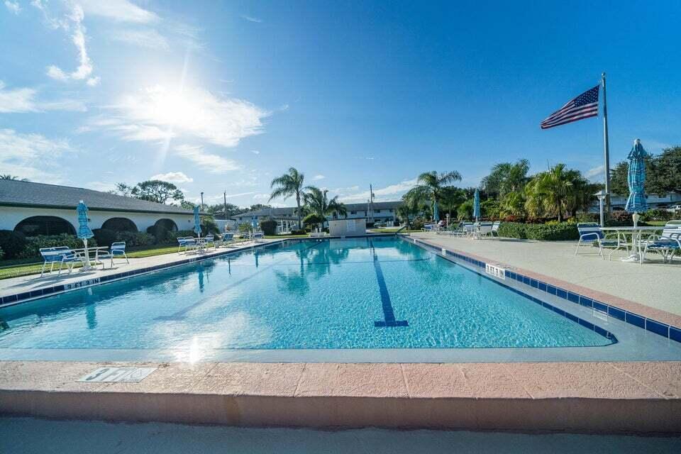 TEQUESTA GARDEN CONDO 6 - Residential Lease
