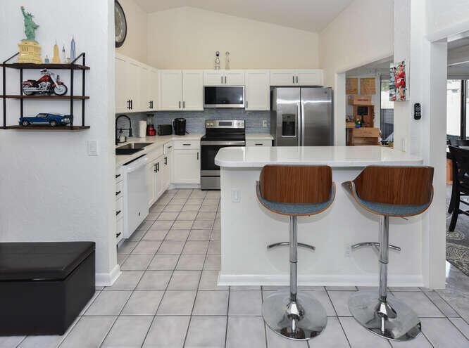 JUPITER VILLAGE TOWNHOMES - Residential Lease