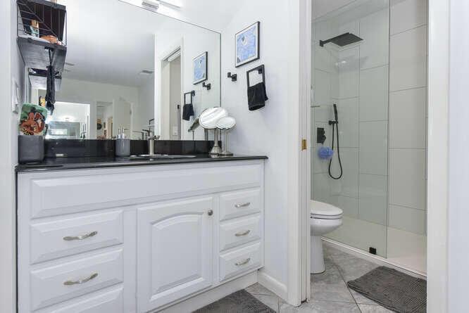 JUPITER VILLAGE TOWNHOMES - Residential Lease