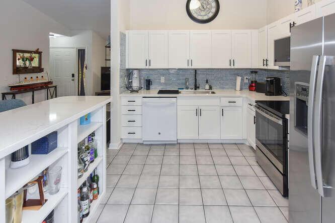 JUPITER VILLAGE TOWNHOMES - Residential Lease