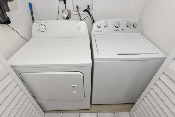 JUPITER VILLAGE TOWNHOMES - Residential Lease