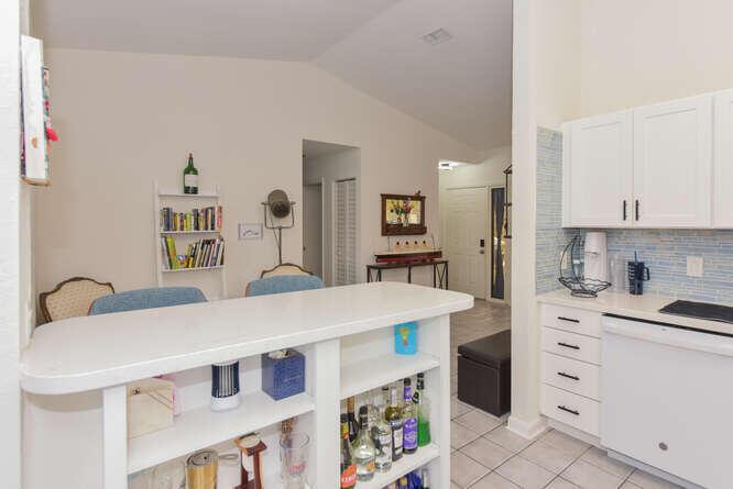 JUPITER VILLAGE TOWNHOMES - Residential Lease