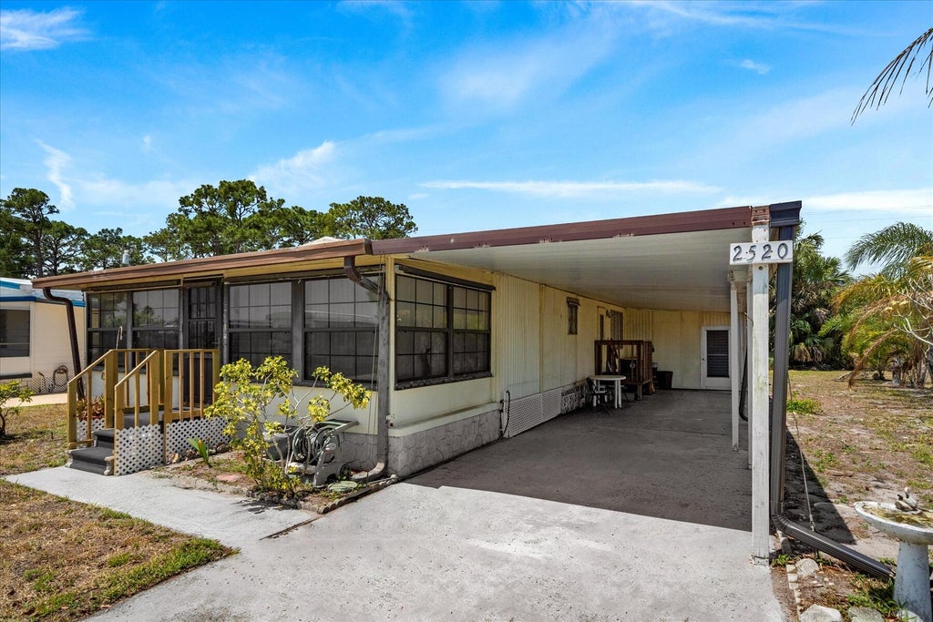 Photo of 2520 SE Penny Lane, Stuart, FL 34996 (MLS # R10984267)