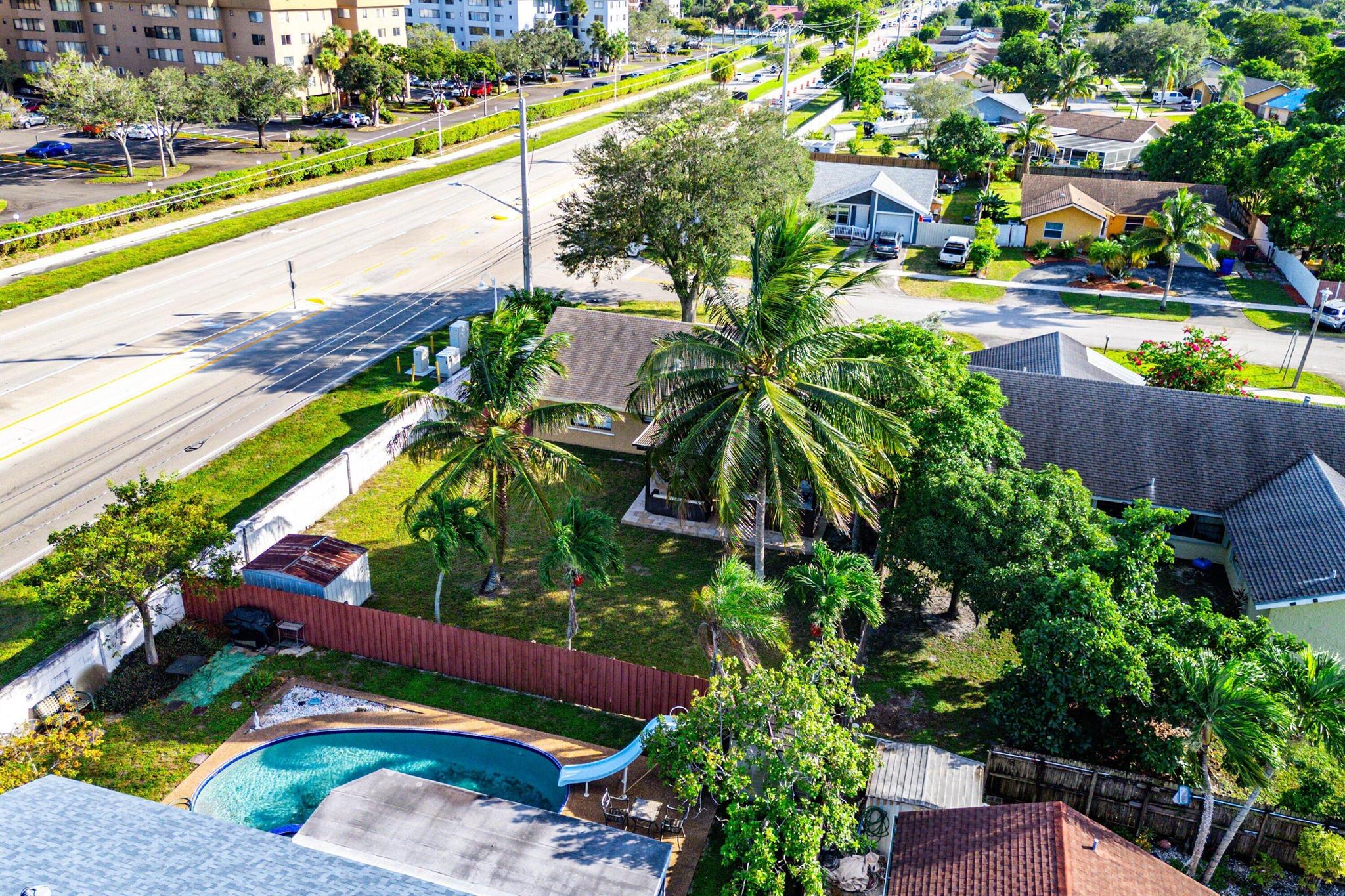 NORTH LAUDERDALE LANDINGS - Residential