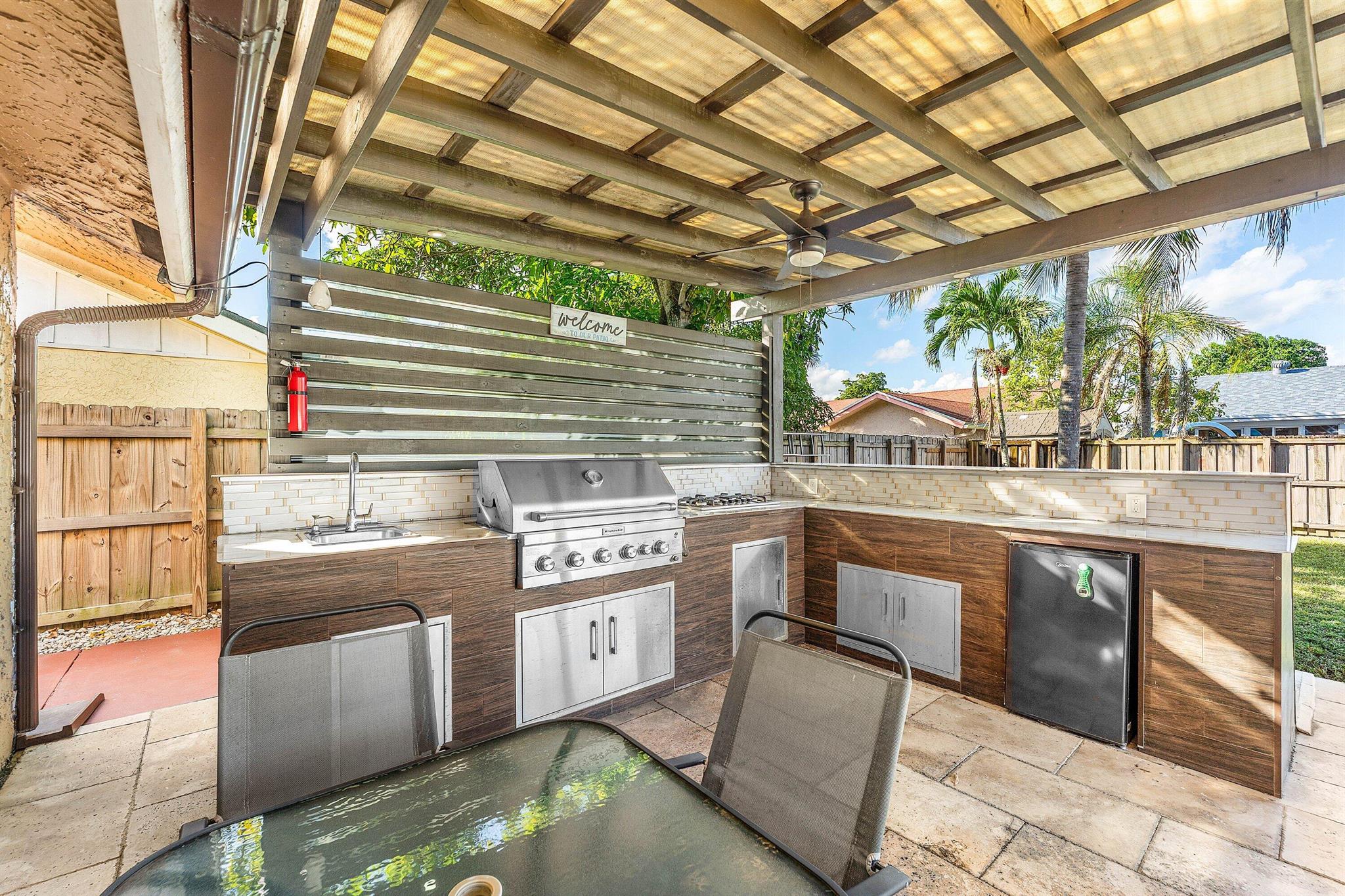 NORTH LAUDERDALE LANDINGS - Residential