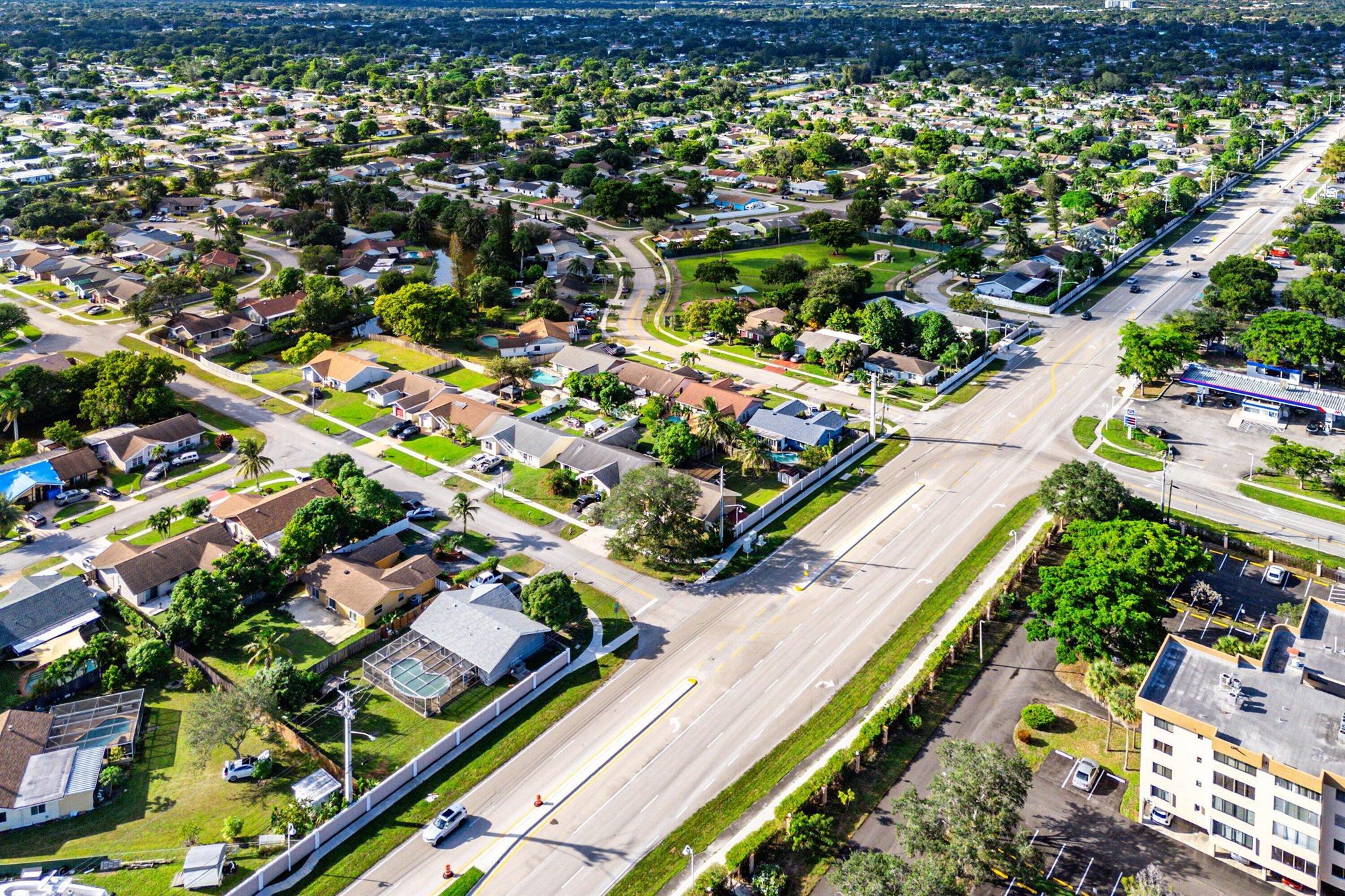 NORTH LAUDERDALE LANDINGS - Residential