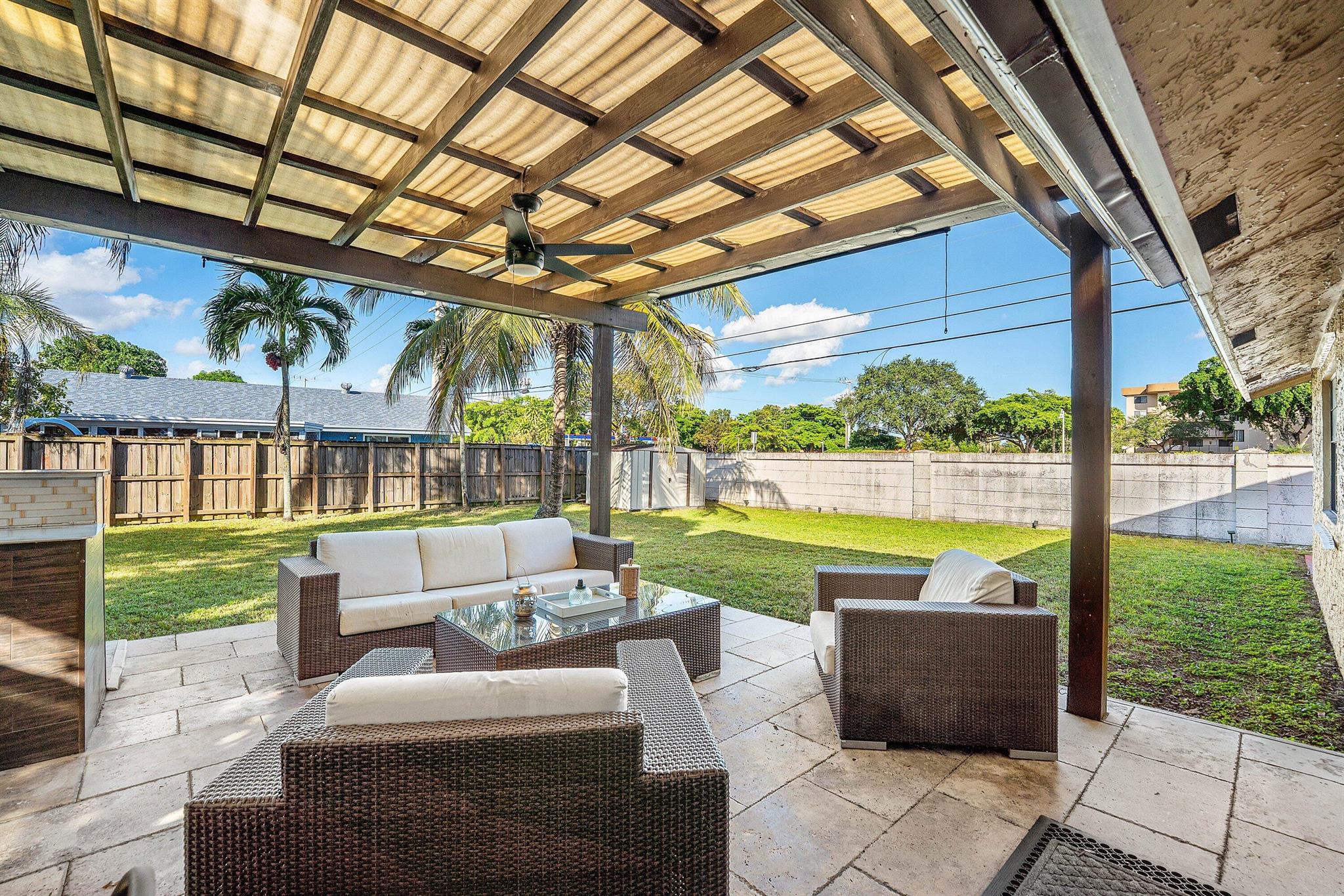 NORTH LAUDERDALE LANDINGS - Residential