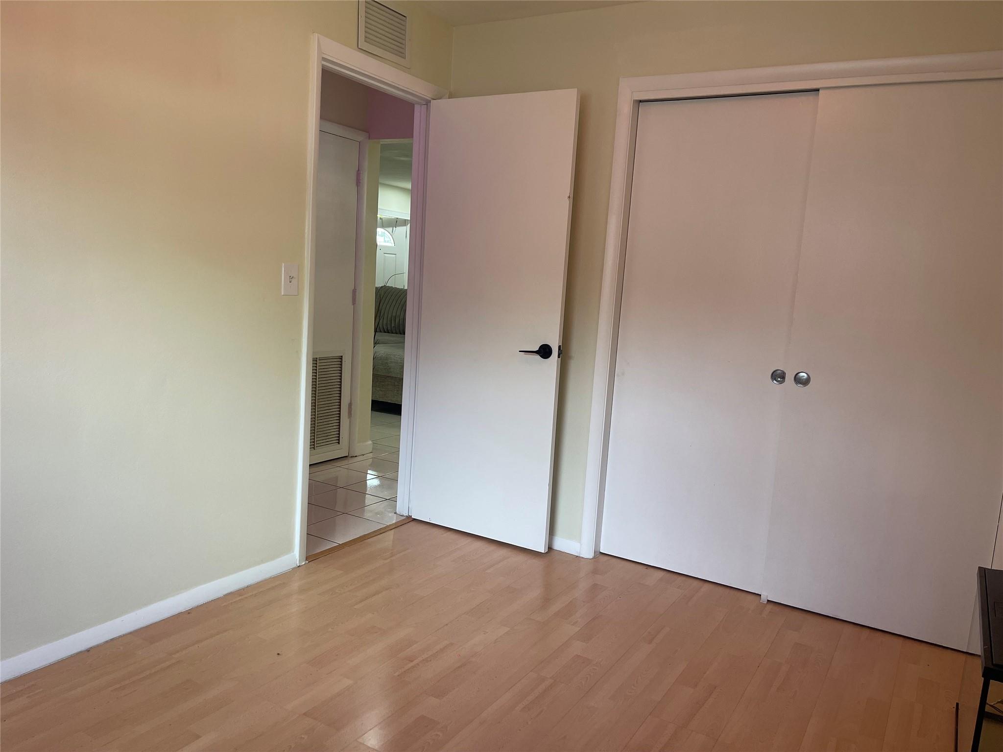 SUNRISE GOLF VILLAGE SEC. NINE - Residential Lease