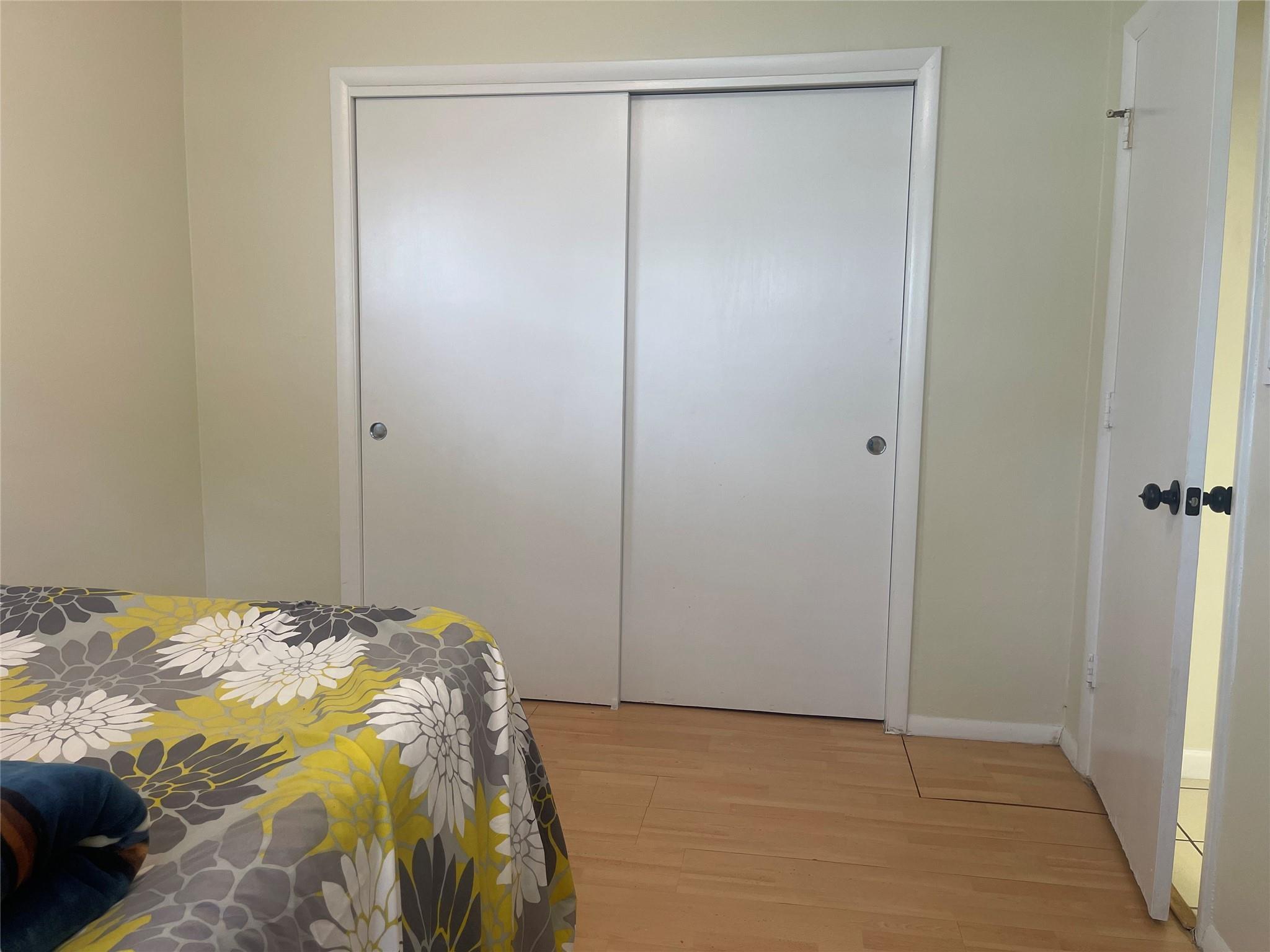 SUNRISE GOLF VILLAGE SEC. NINE - Residential Lease