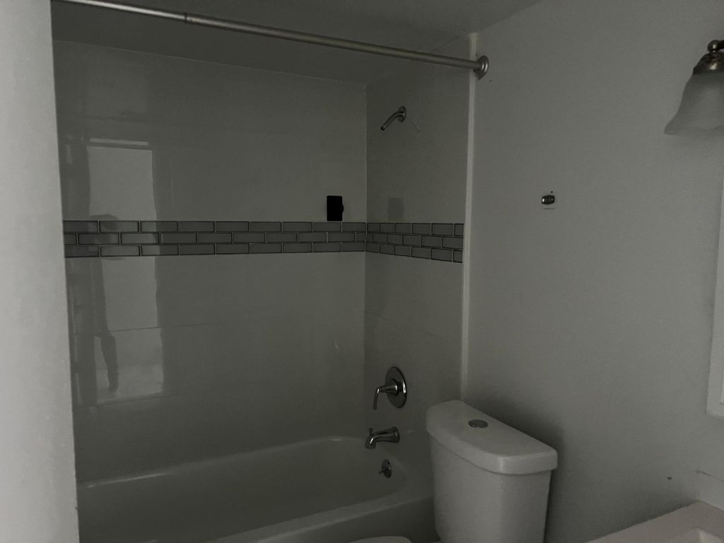 Photo of 101 NE 41st Street #E87, Oakland Park, FL 33334 (MLS # B26012499)