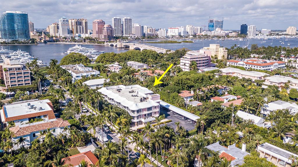 AUSTRALIAN OF PALM BEACH CONDO - Residential