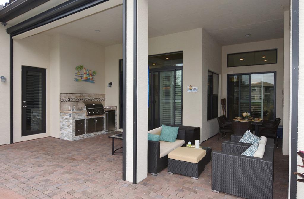 THE BRIDGES - Residential