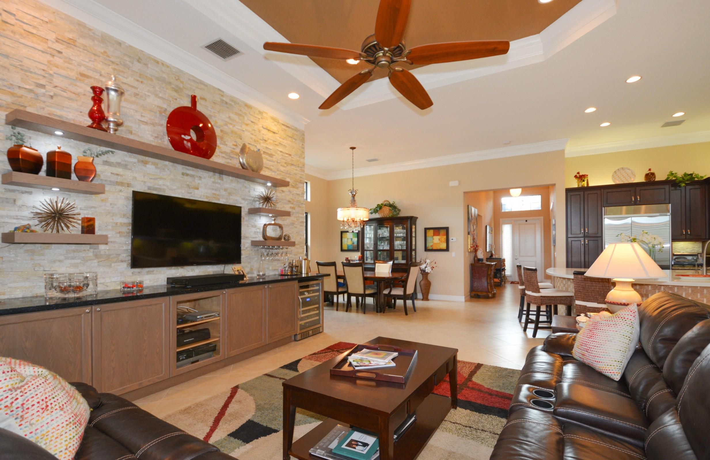 THE BRIDGES - Residential