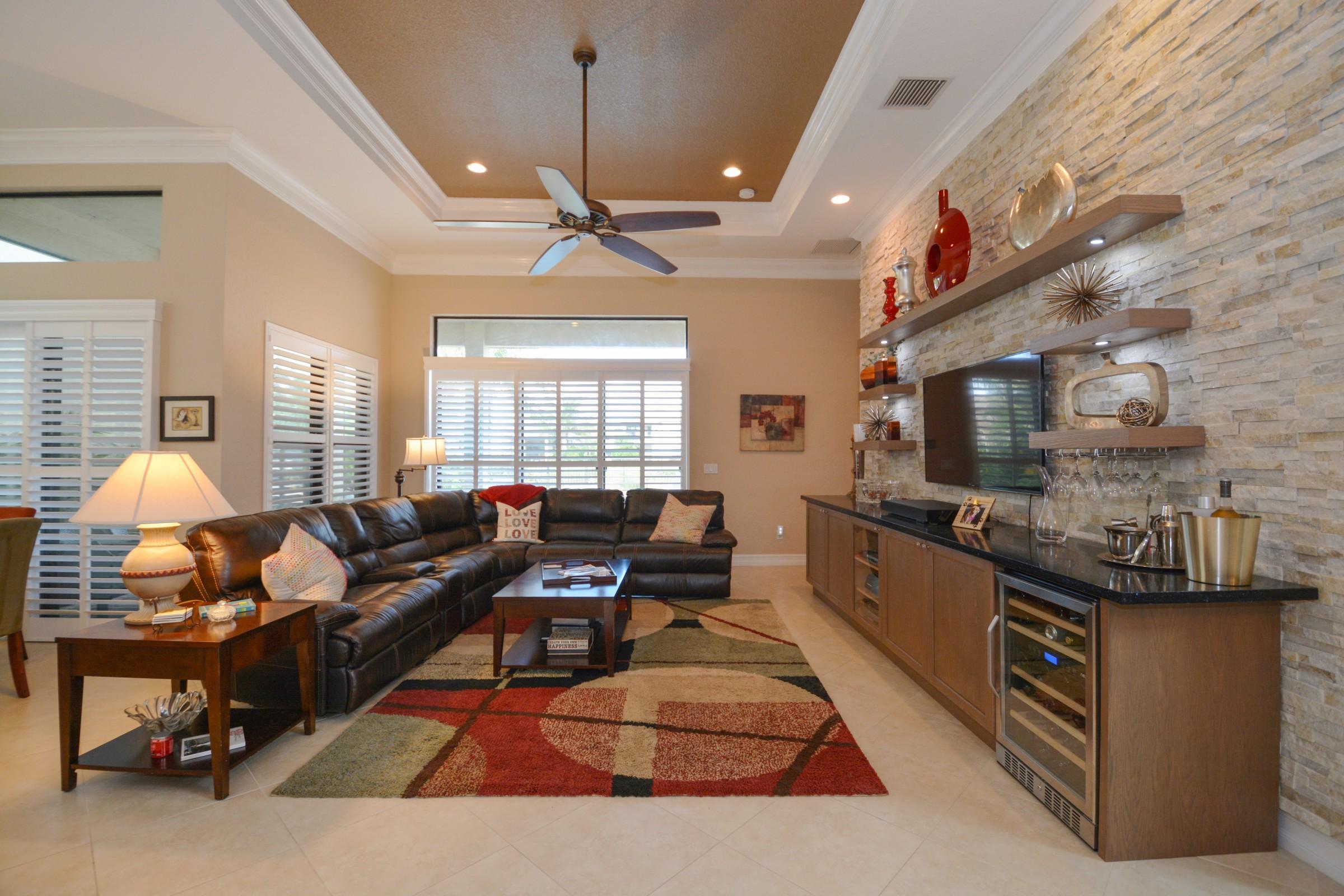 THE BRIDGES - Residential